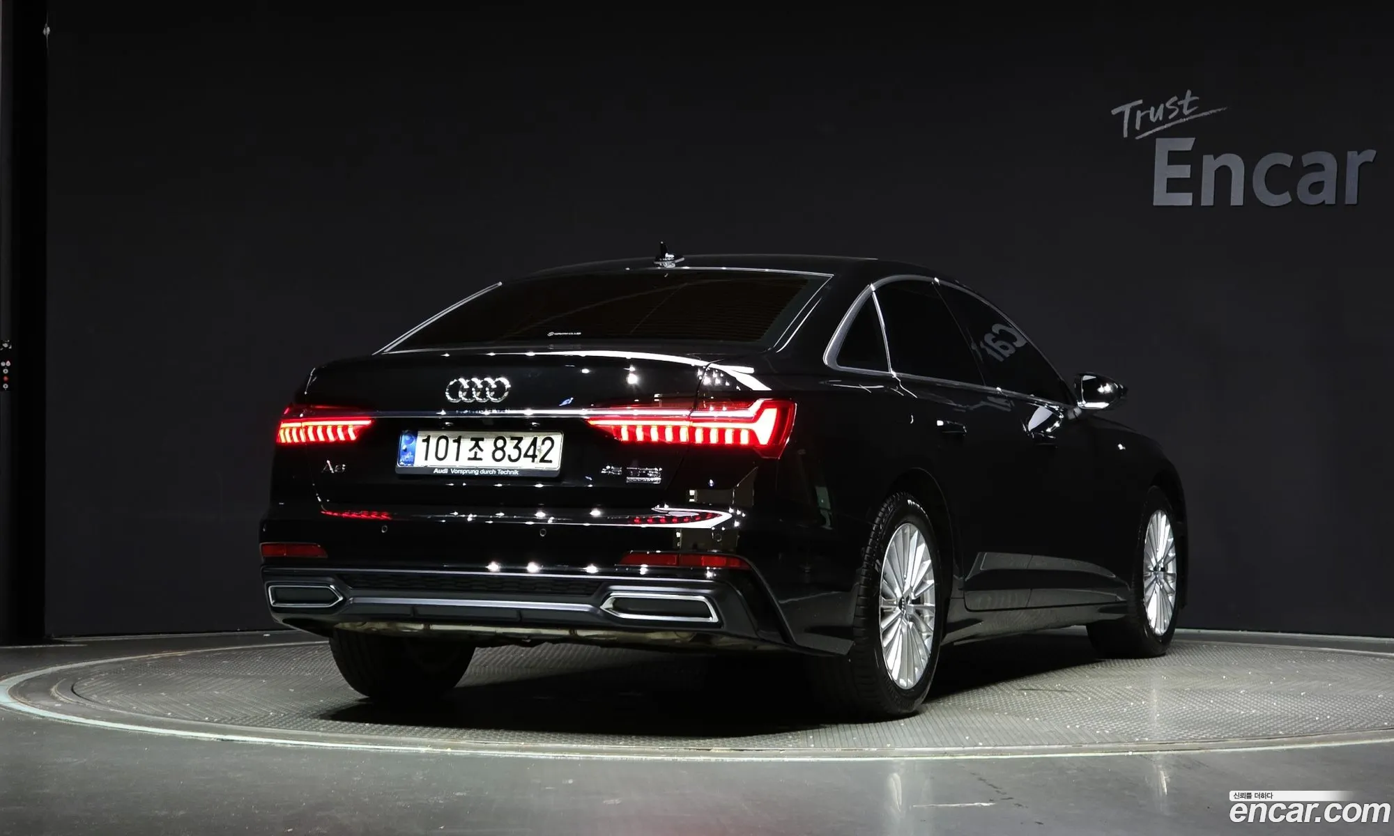 Audi A6 C8 45 Tfsi Quattro Premium - фотография 1388251