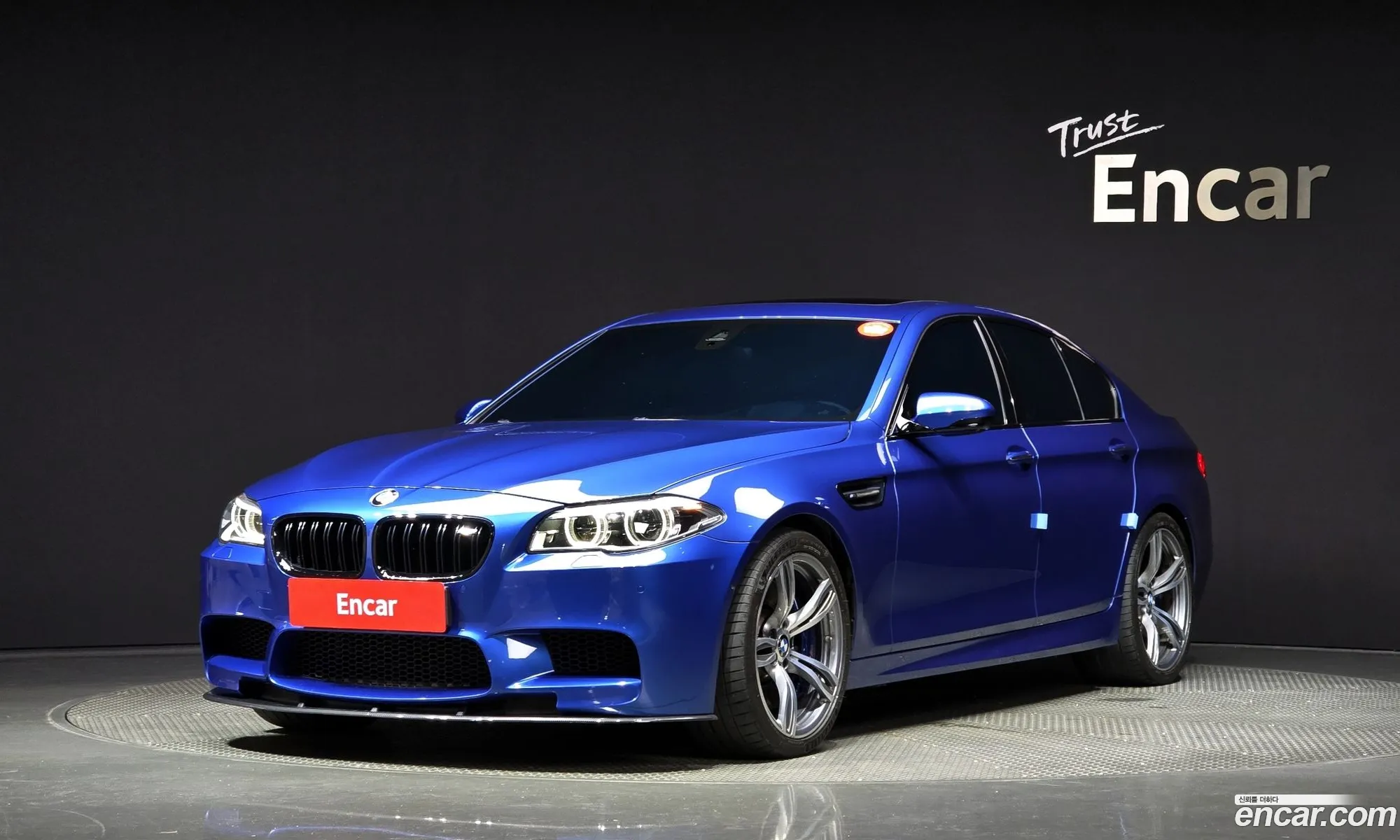 BMW M5 F10 M5 Sedan - фотография 7386727