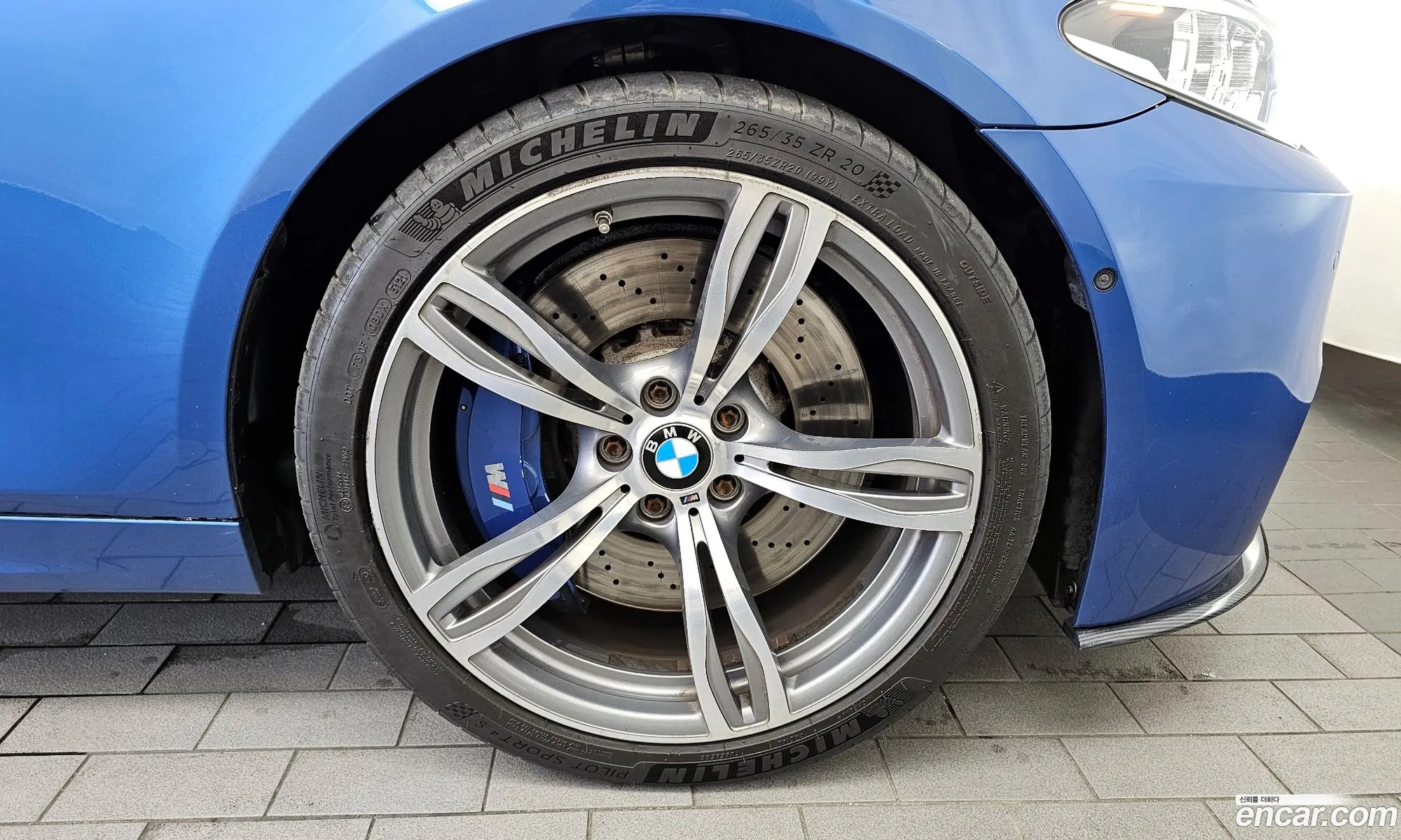BMW M5 F10 M5 Sedan - фотография 7386731