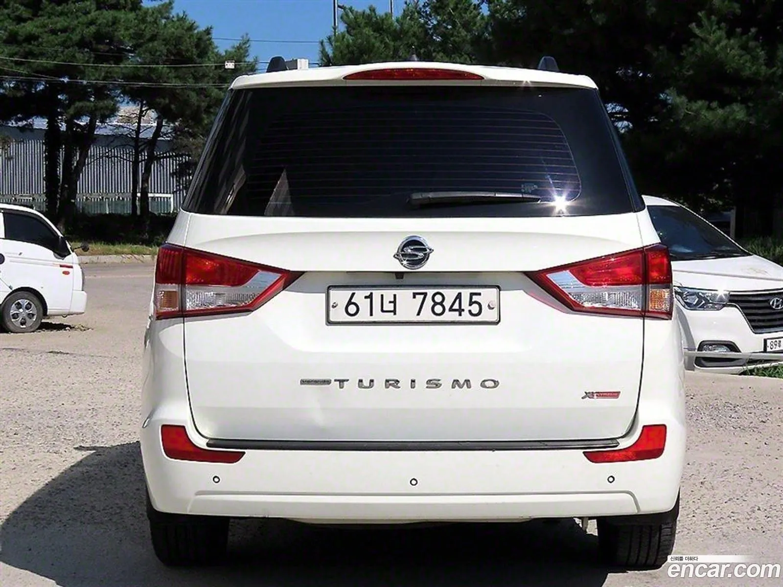 Kg Mobility Ssangyong Korando Turismo 4Wd Extreme 9-Seater - фотография 7568382