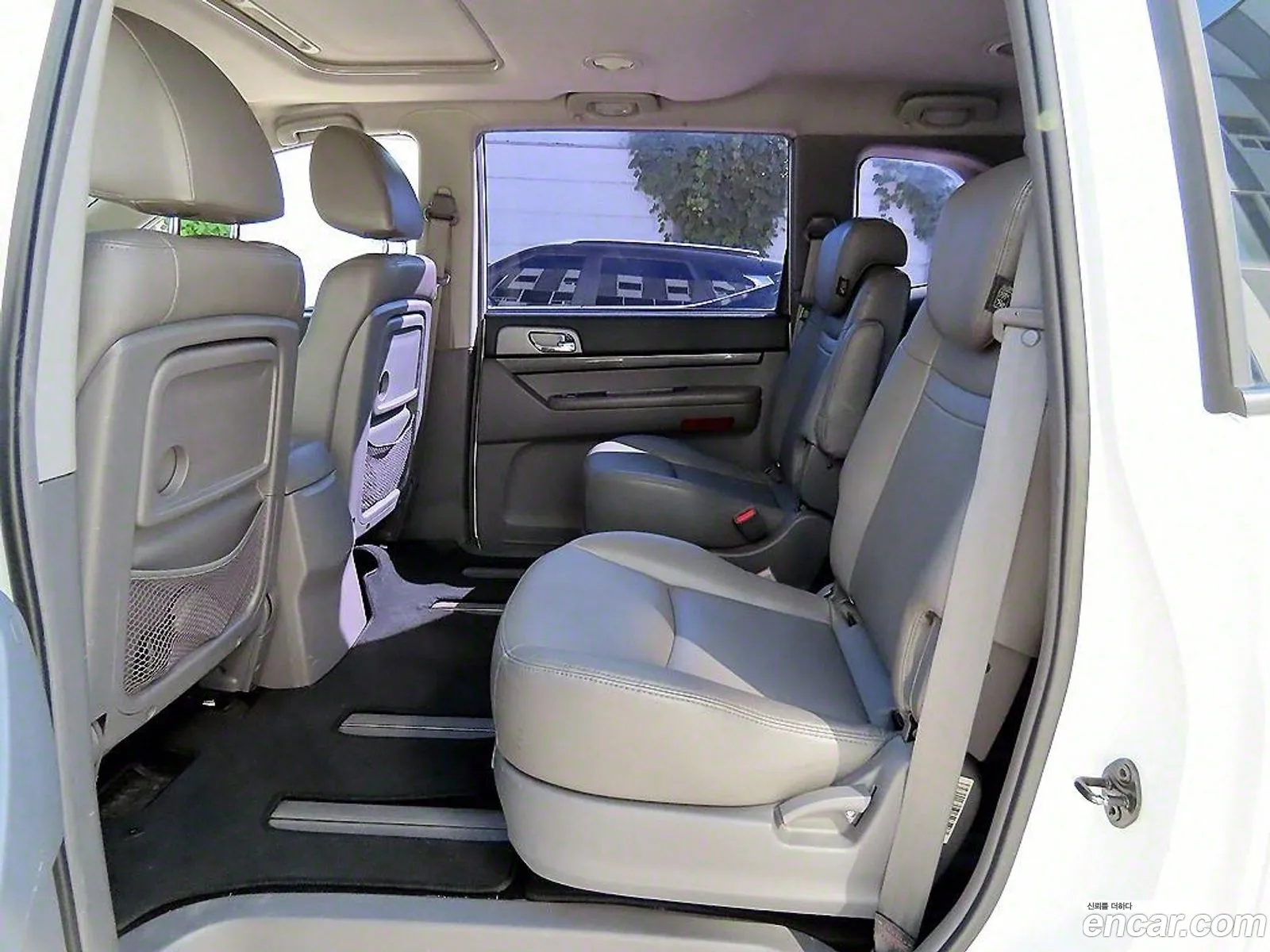 Kg Mobility Ssangyong Korando Turismo 4Wd Extreme 9-Seater - фотография 7568384