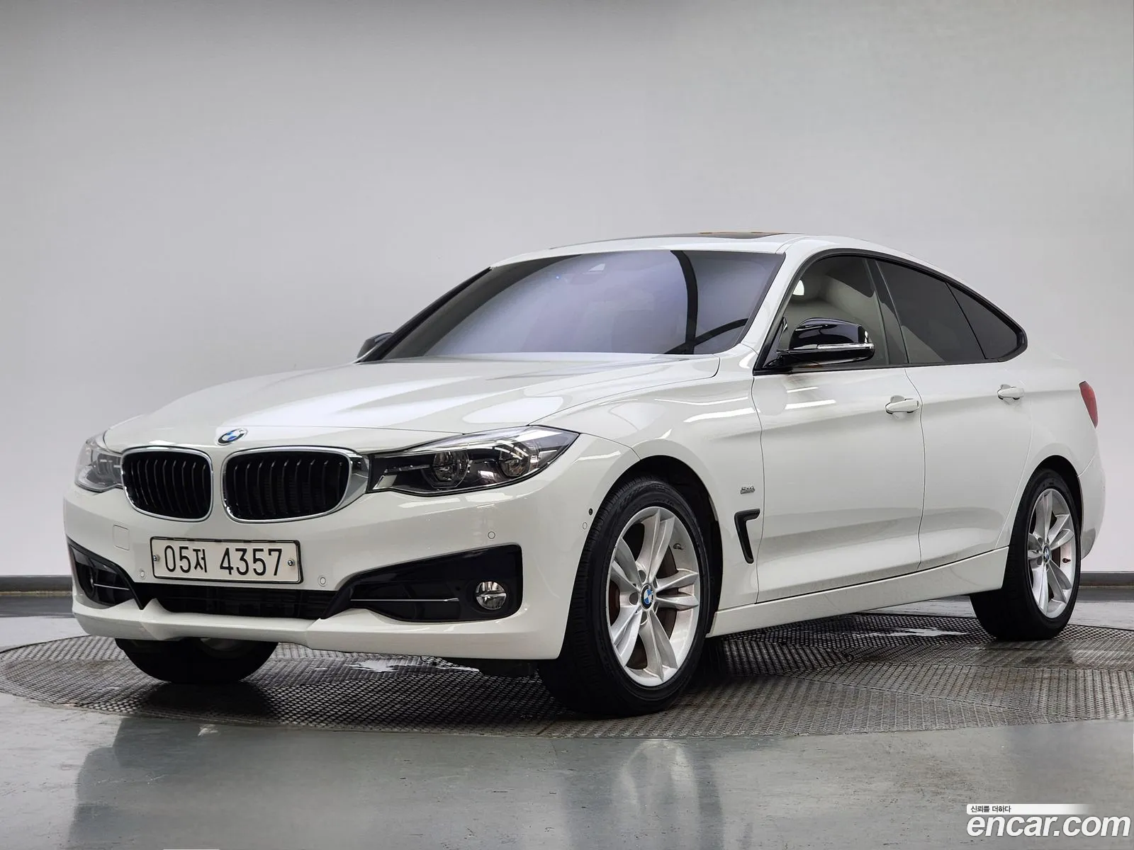 BMW 3 Series Gt F34 Gt 320D xDrive Sports - фотография 6219678