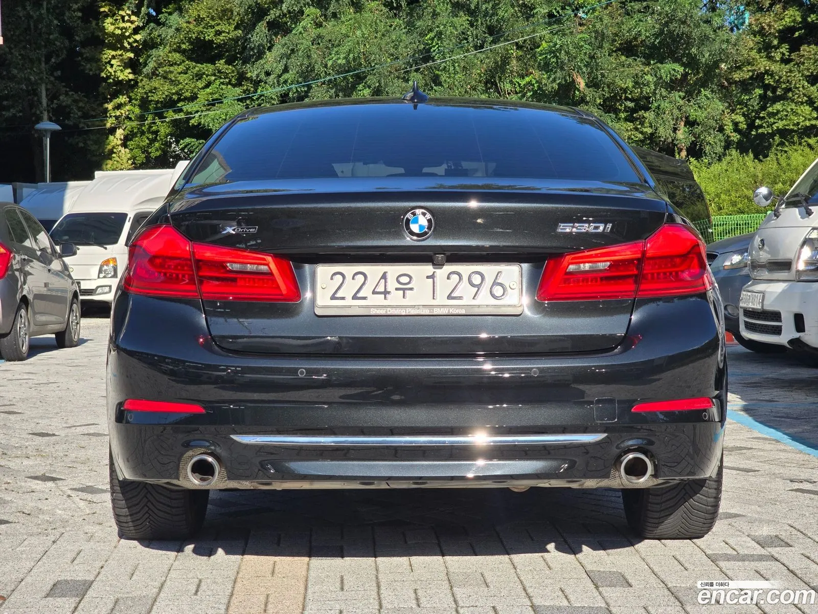 BMW 5 Series G30 530I xDrive Luxury Plus - фотография 12523890