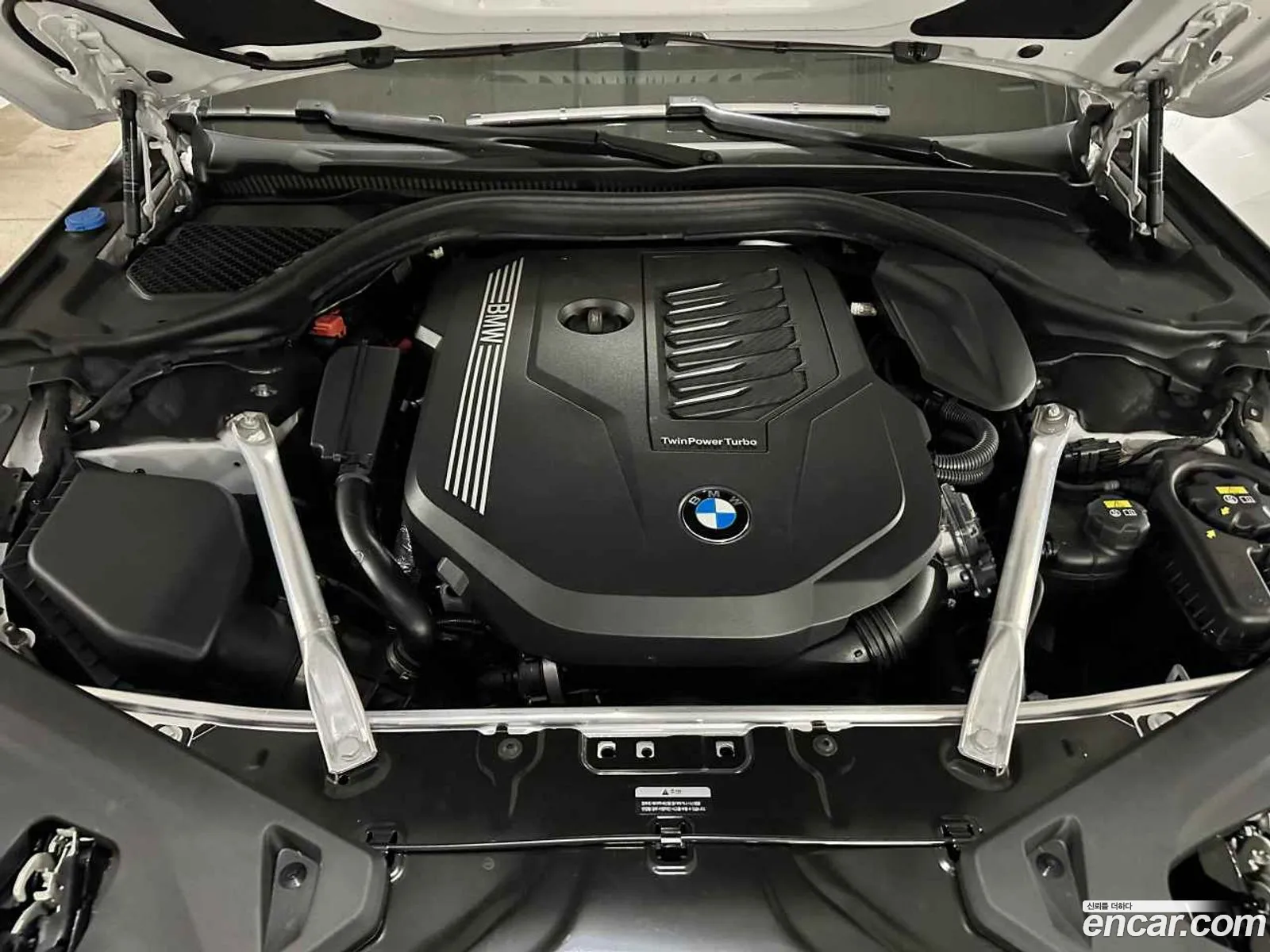 BMW 8 Series G15 840I xDrive M Sports Gran Coupe - фотография 7166846