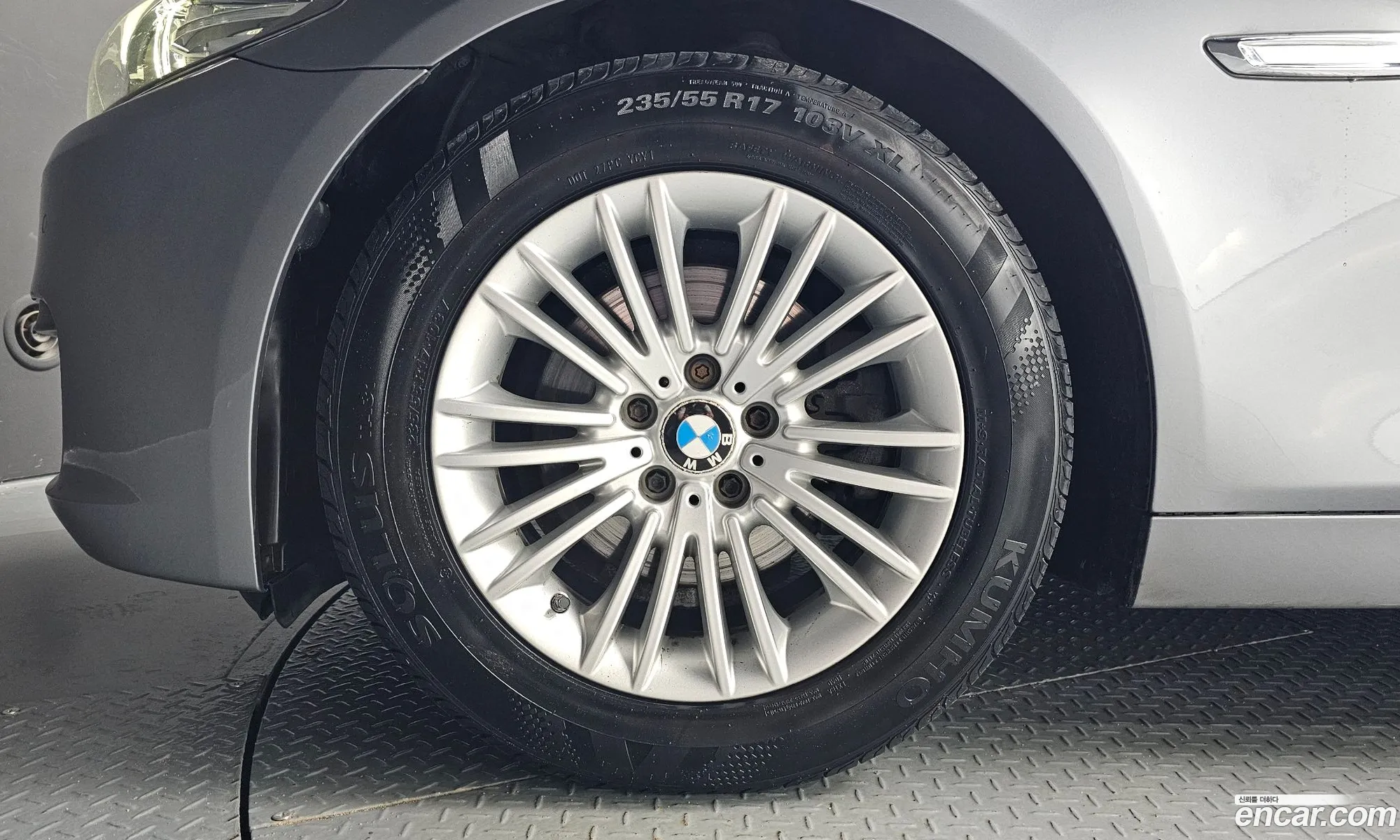 BMW 5 Series F10 520D xDrive - фотография 6484714