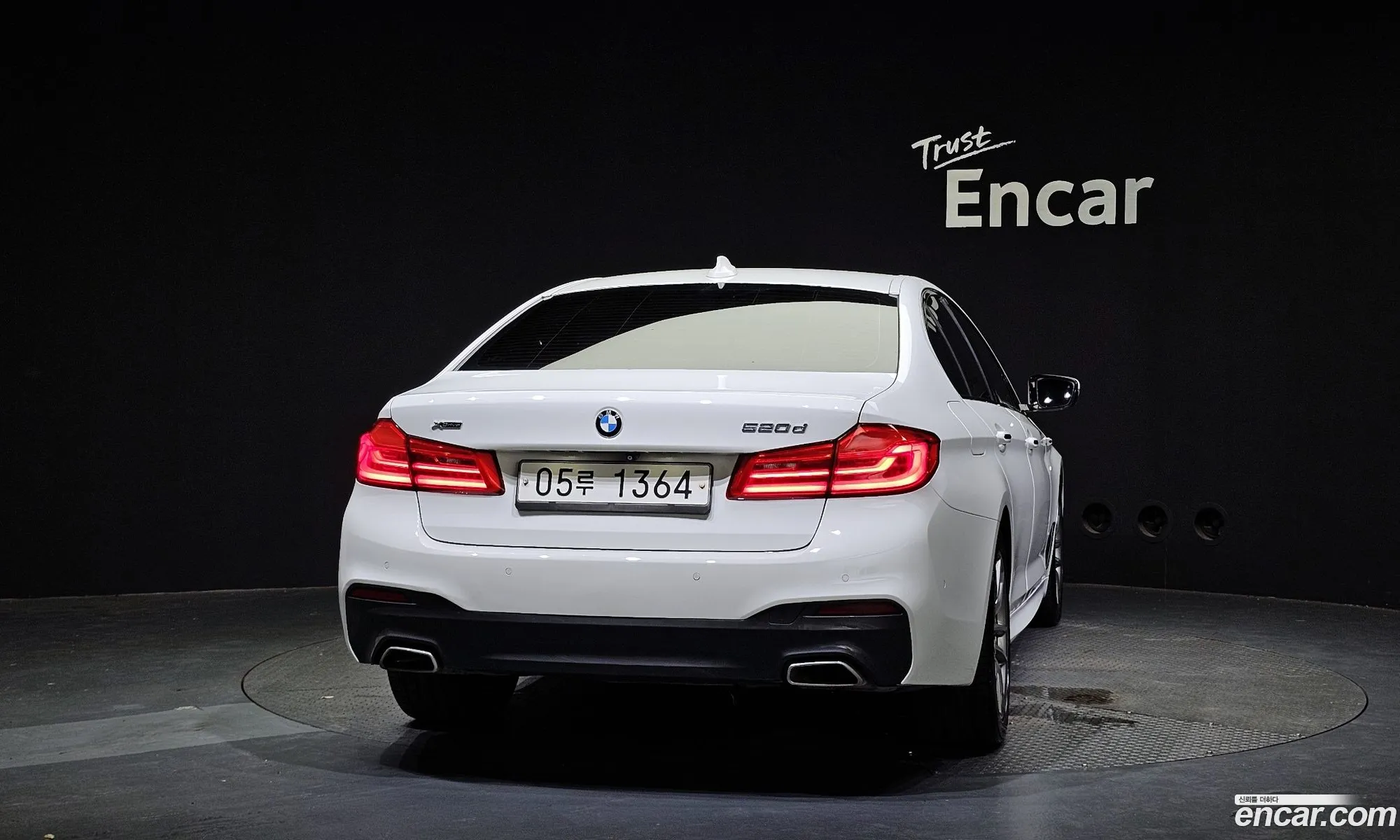 BMW 5 Series G30 520D xDrive M Sport Plus - фотография 4824580