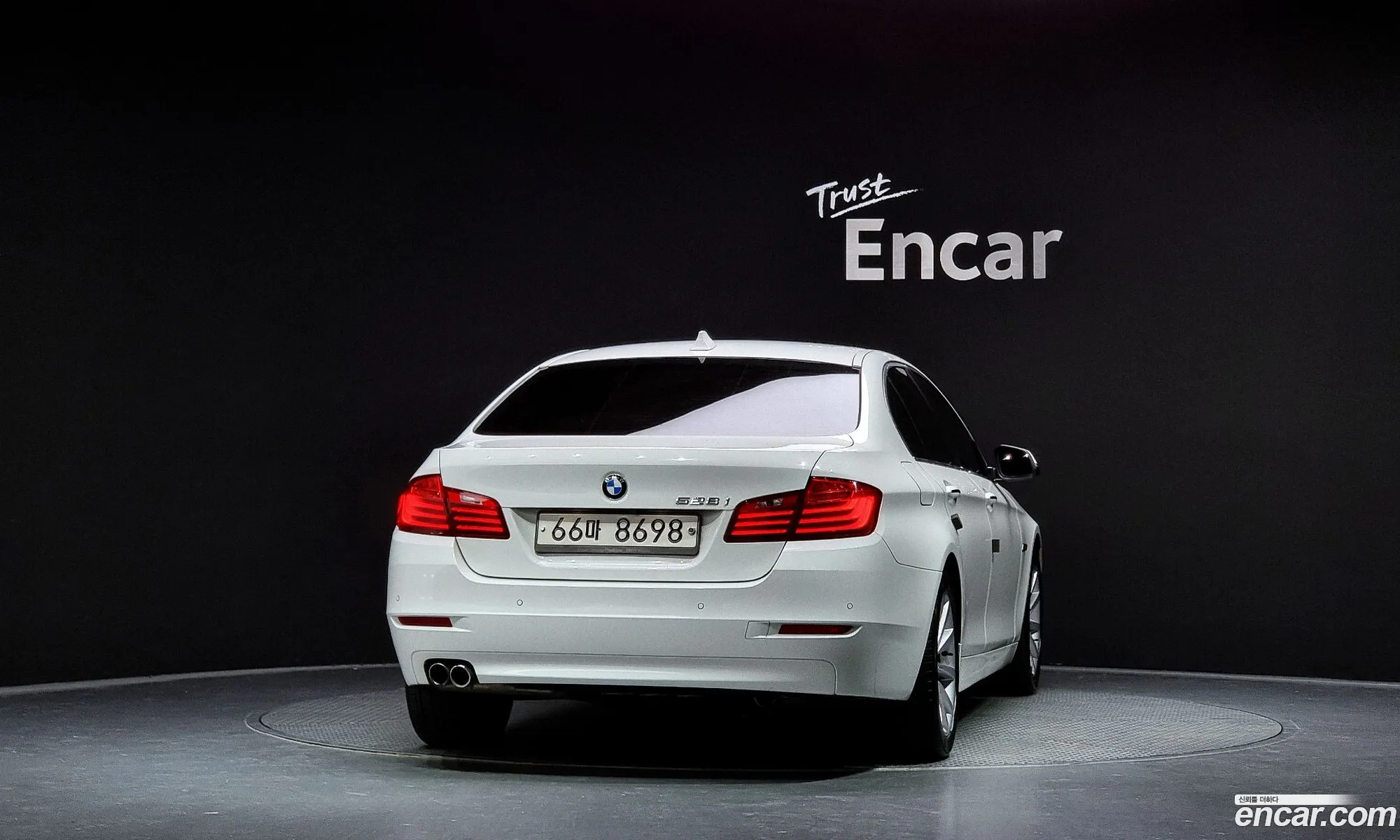 BMW 5 Series F10 528I - фотография 6404492