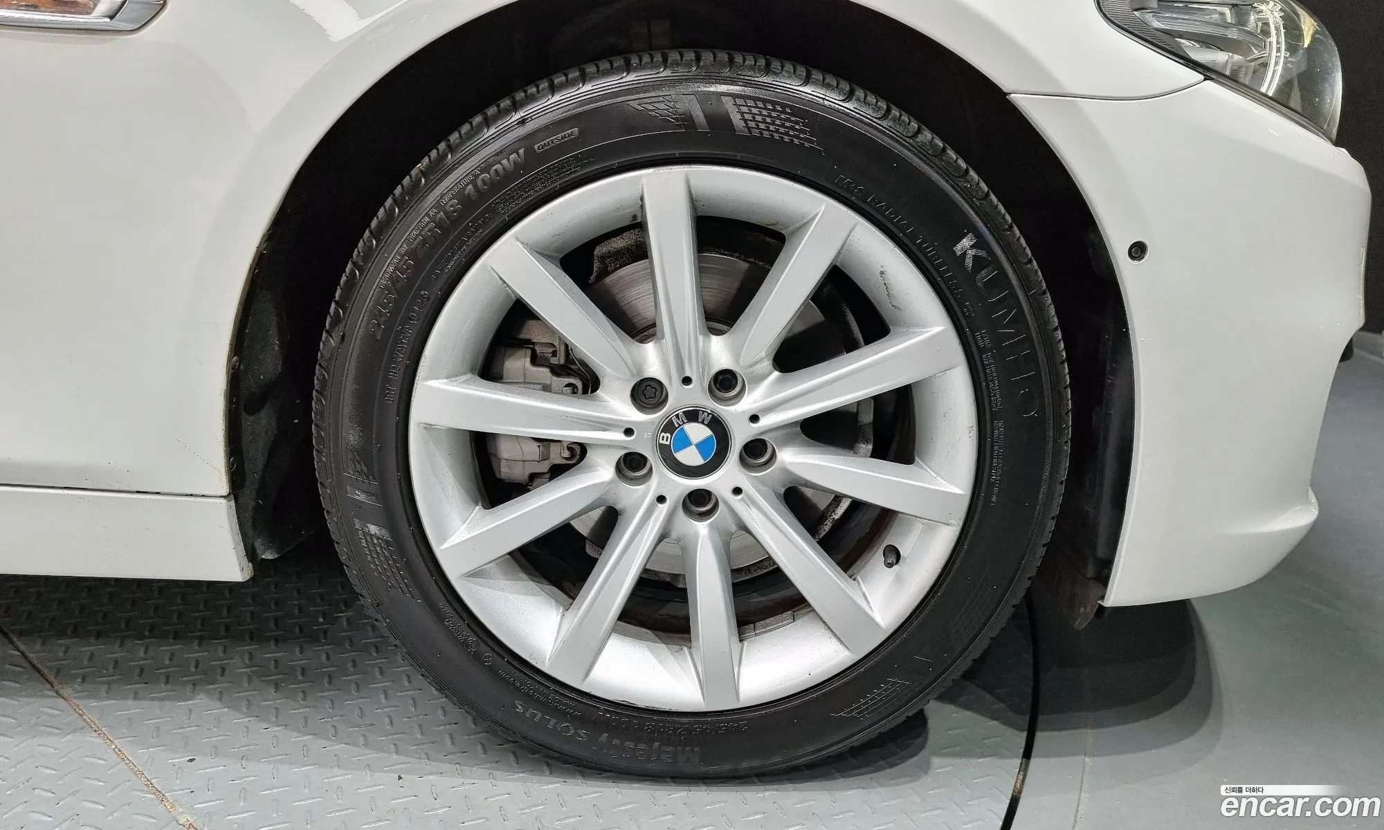 BMW 5 Series F10 528I - фотография 6404493