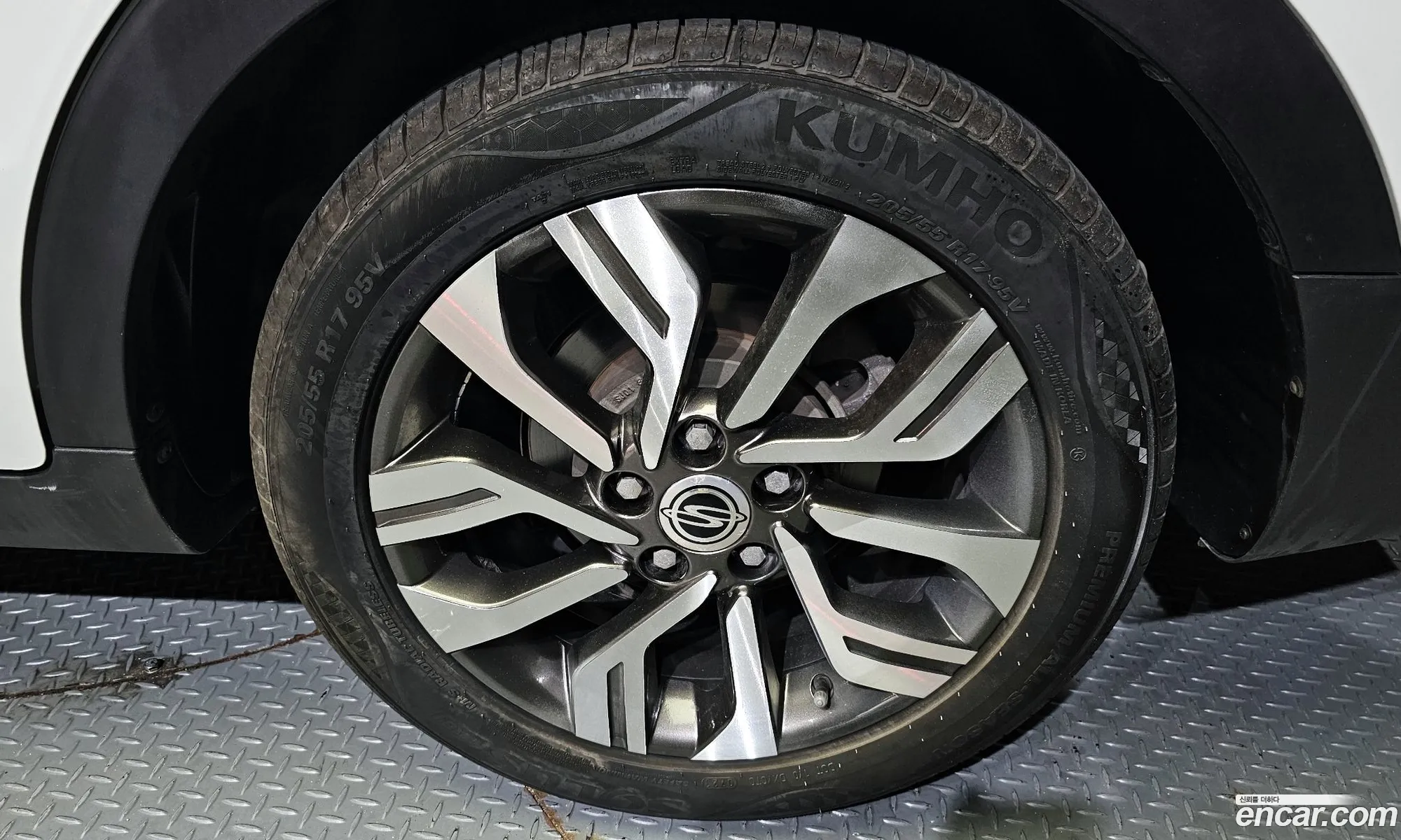 Kg Mobility Ssangyong Tivoli Air 16 Rx 4Wd - фотография 6739155