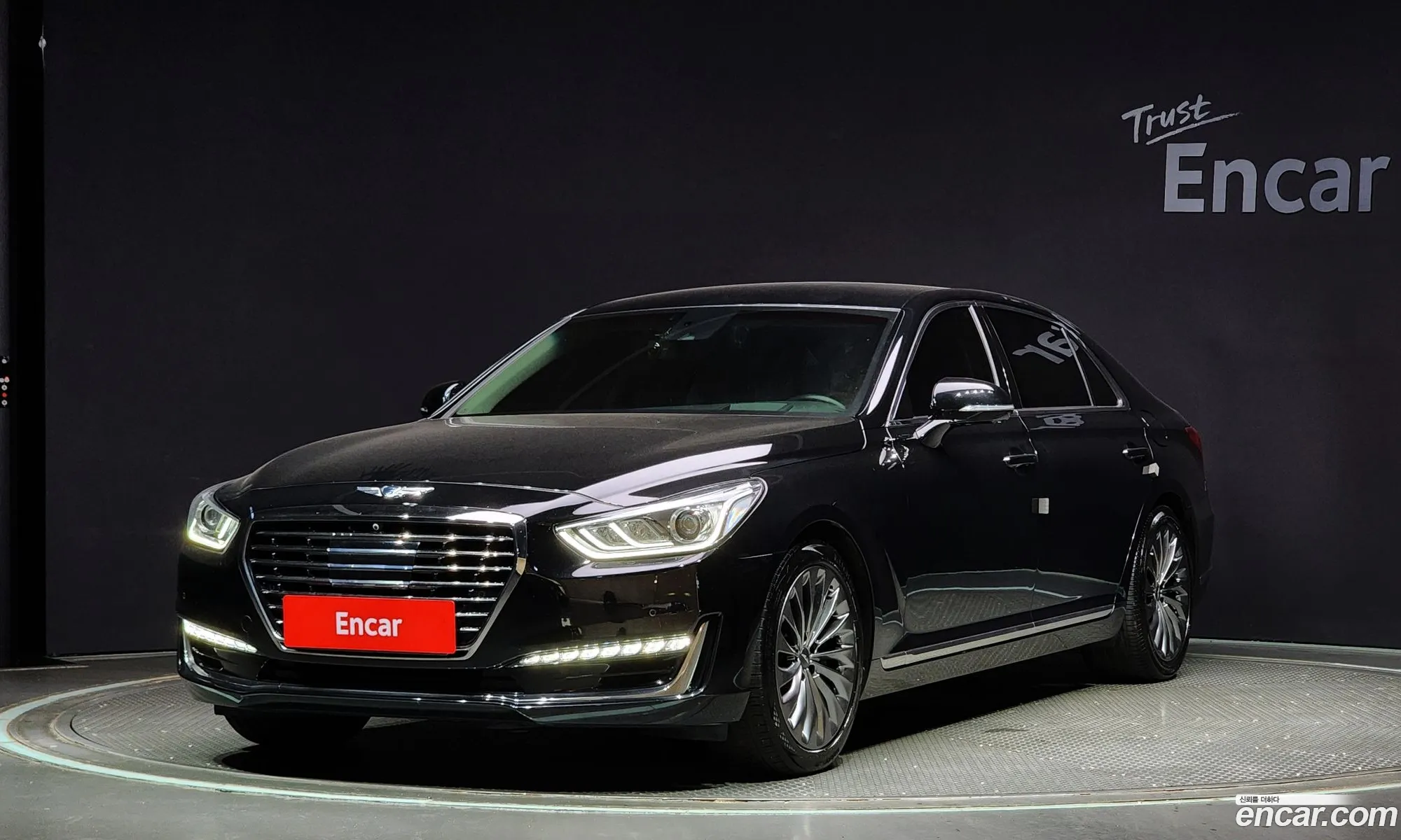 Eq900 38 Gdi Awd Premium Luxury - фотография 12490319