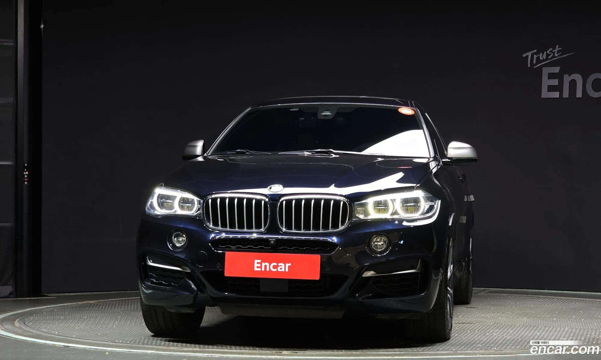 BMW X6 F16 M50D - фотография 8280494