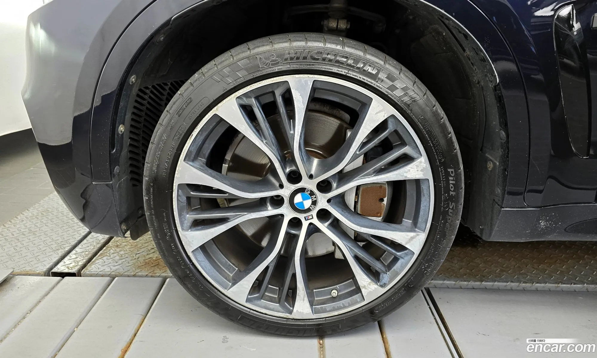 BMW X6 F16 M50D - фотография 8280496