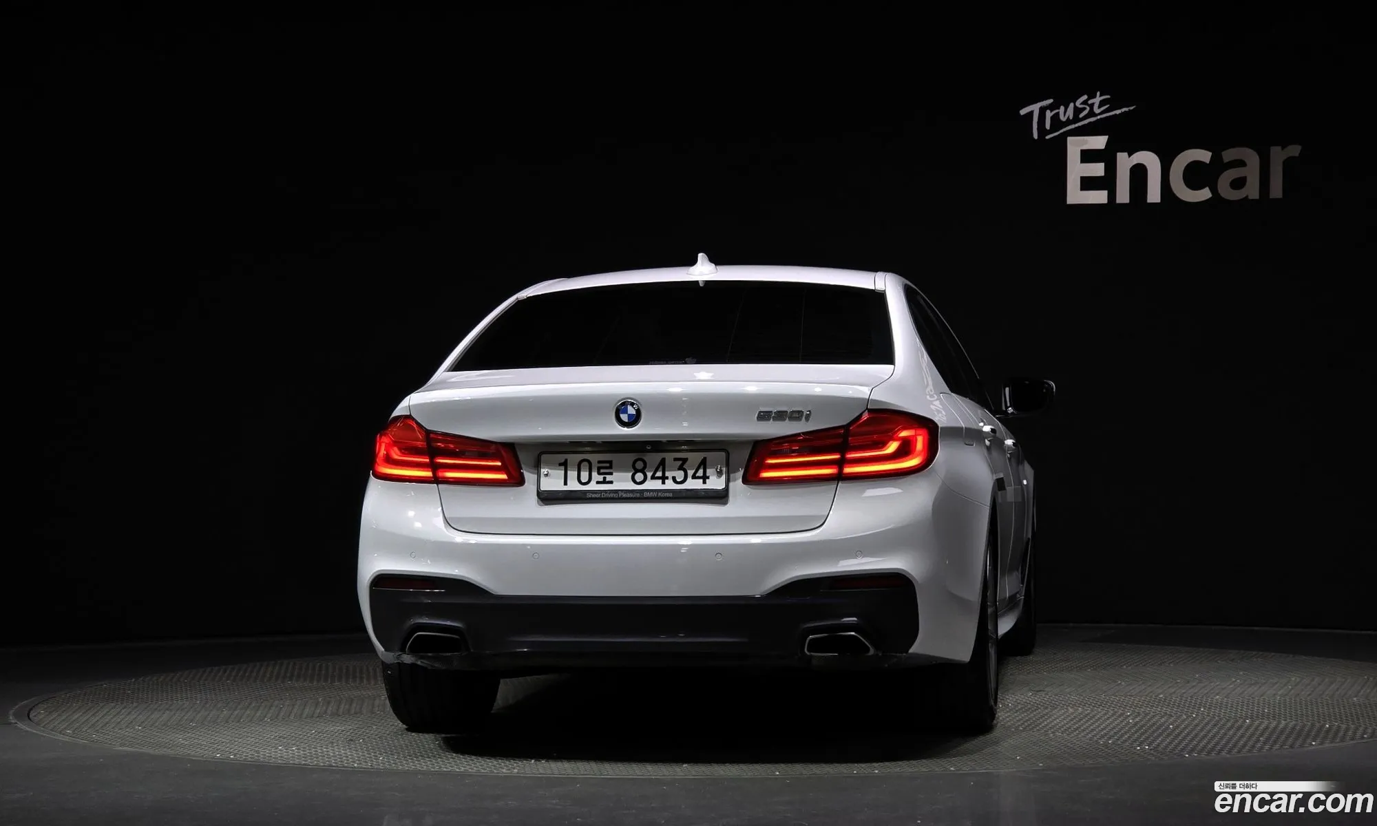 BMW 5 Series G30 530I M Sports Plus - фотография 8221353