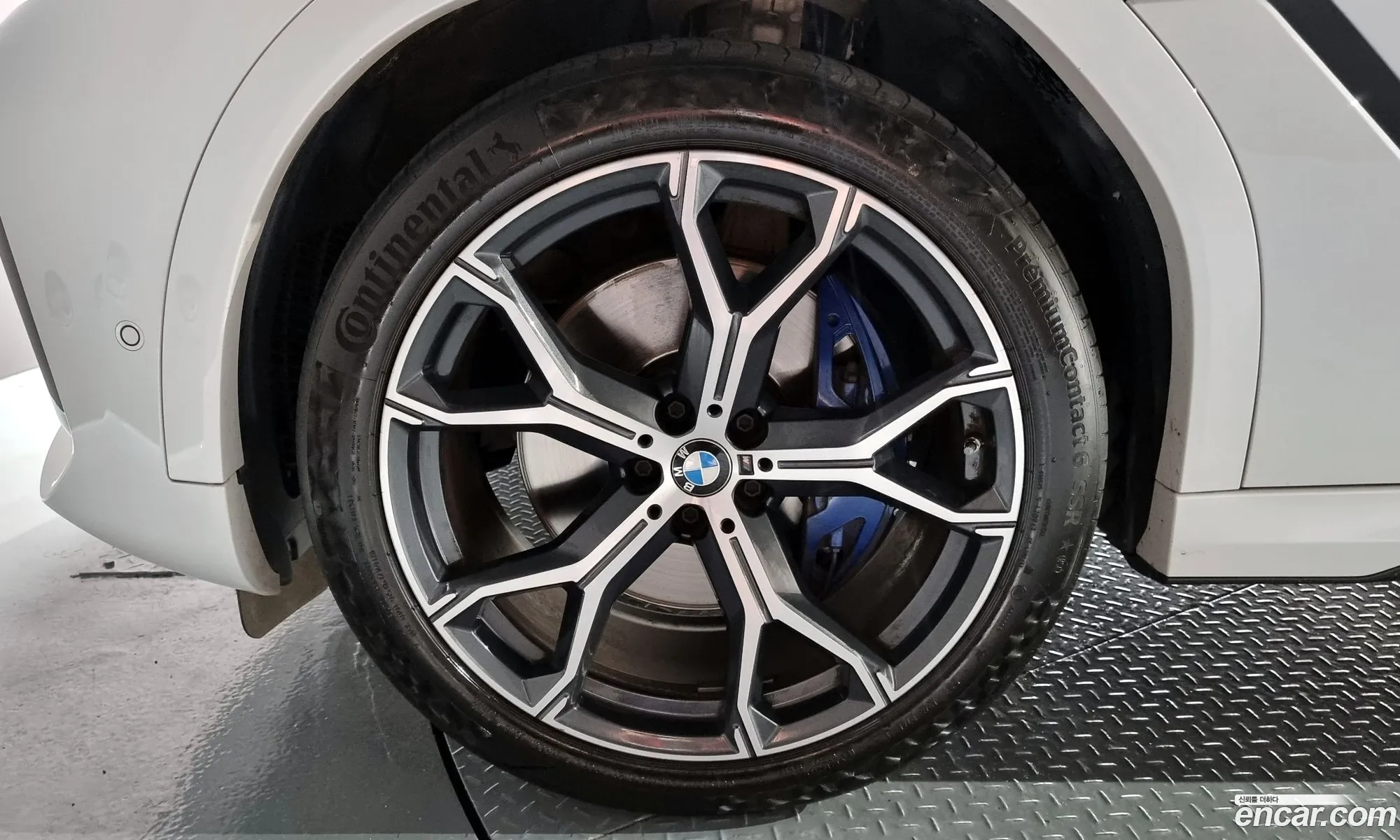BMW X6 G06 xDrive40I M Sports Online Exclusive - фотография 8221342