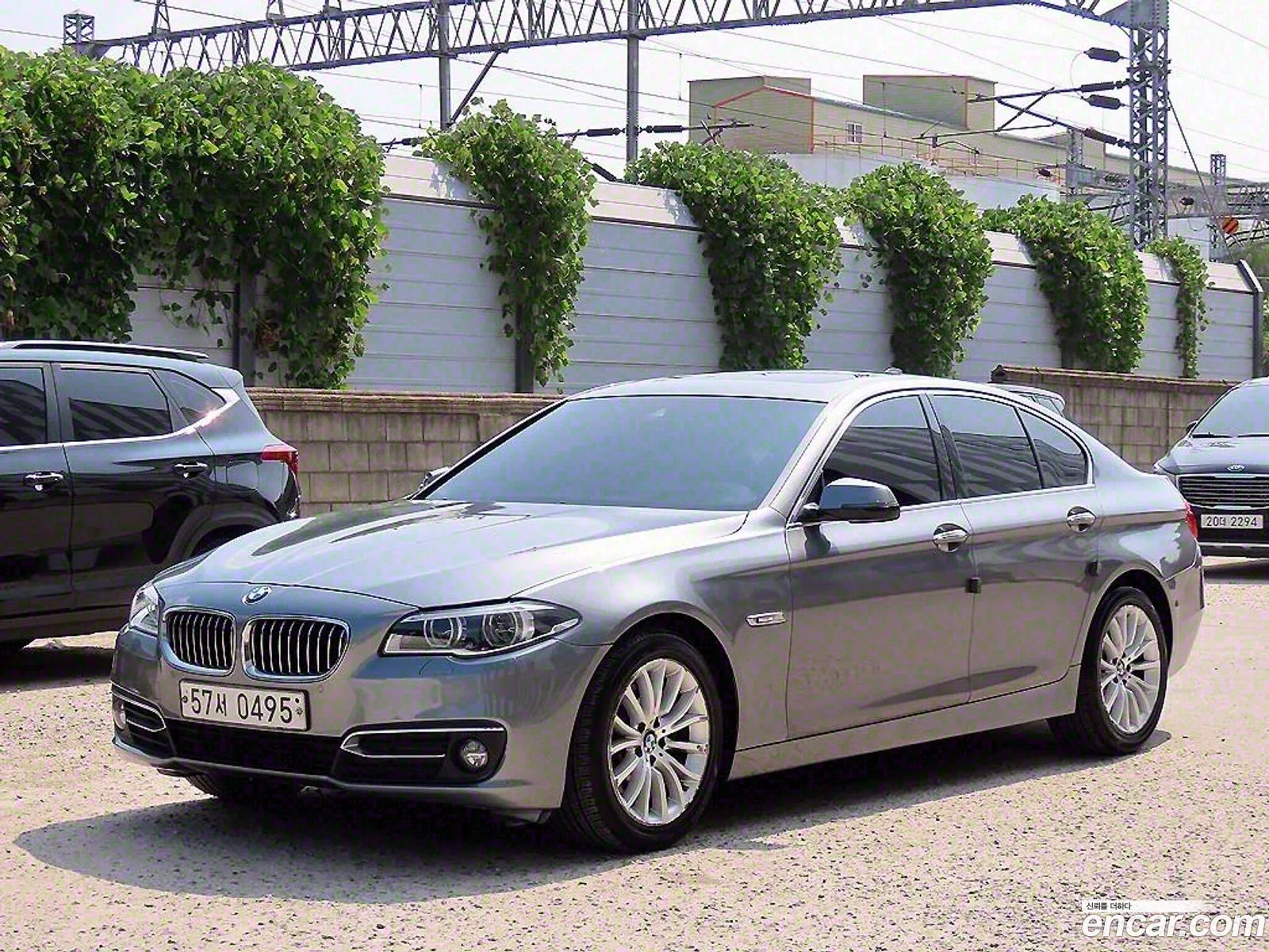 BMW 5 Series F10 520D Luxury Plus - фотография 7265351