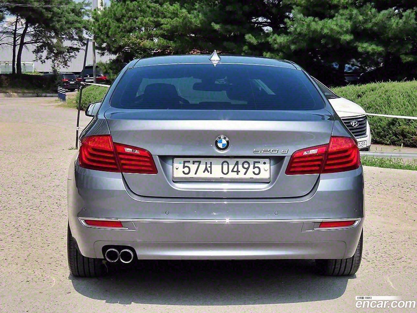 BMW 5 Series F10 520D Luxury Plus - фотография 7265353