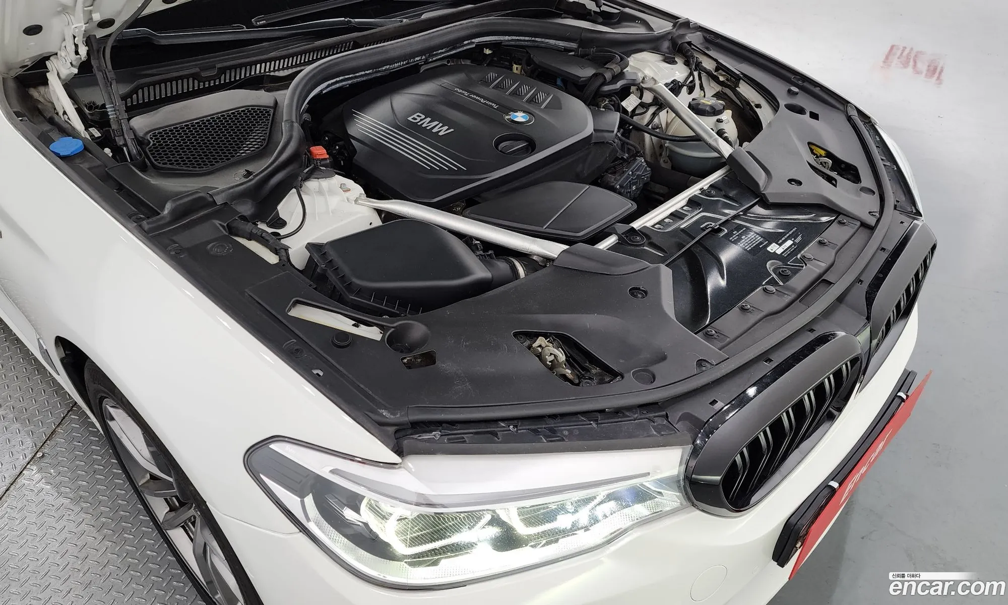 BMW 5 Series G30 520D M Sports Plus - фотография 7511032