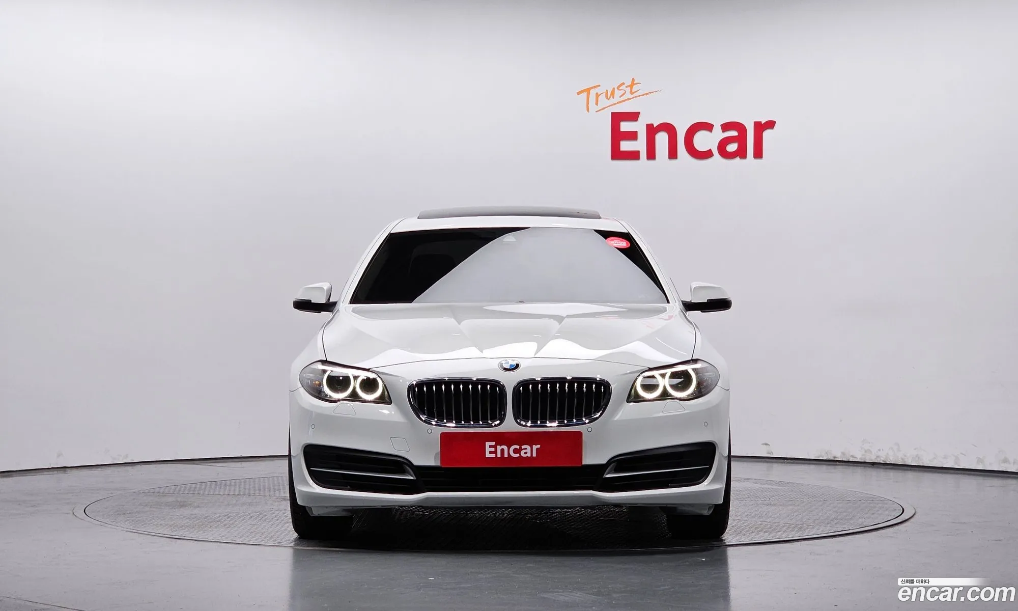 BMW 5 Series F10 528I - фотография 7212094