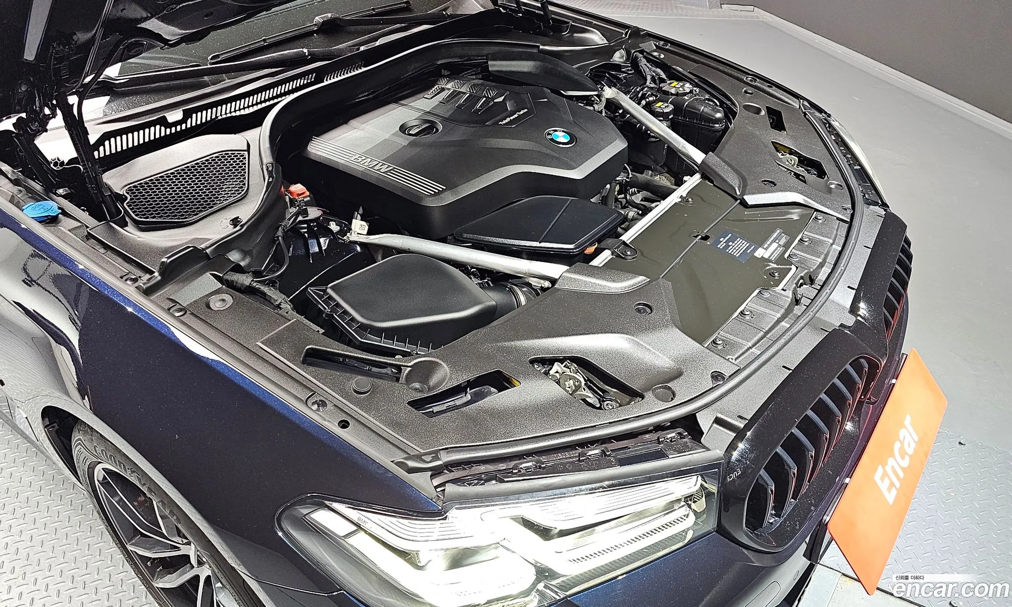BMW 5 Series G30 520I M Sports - фотография 4824558