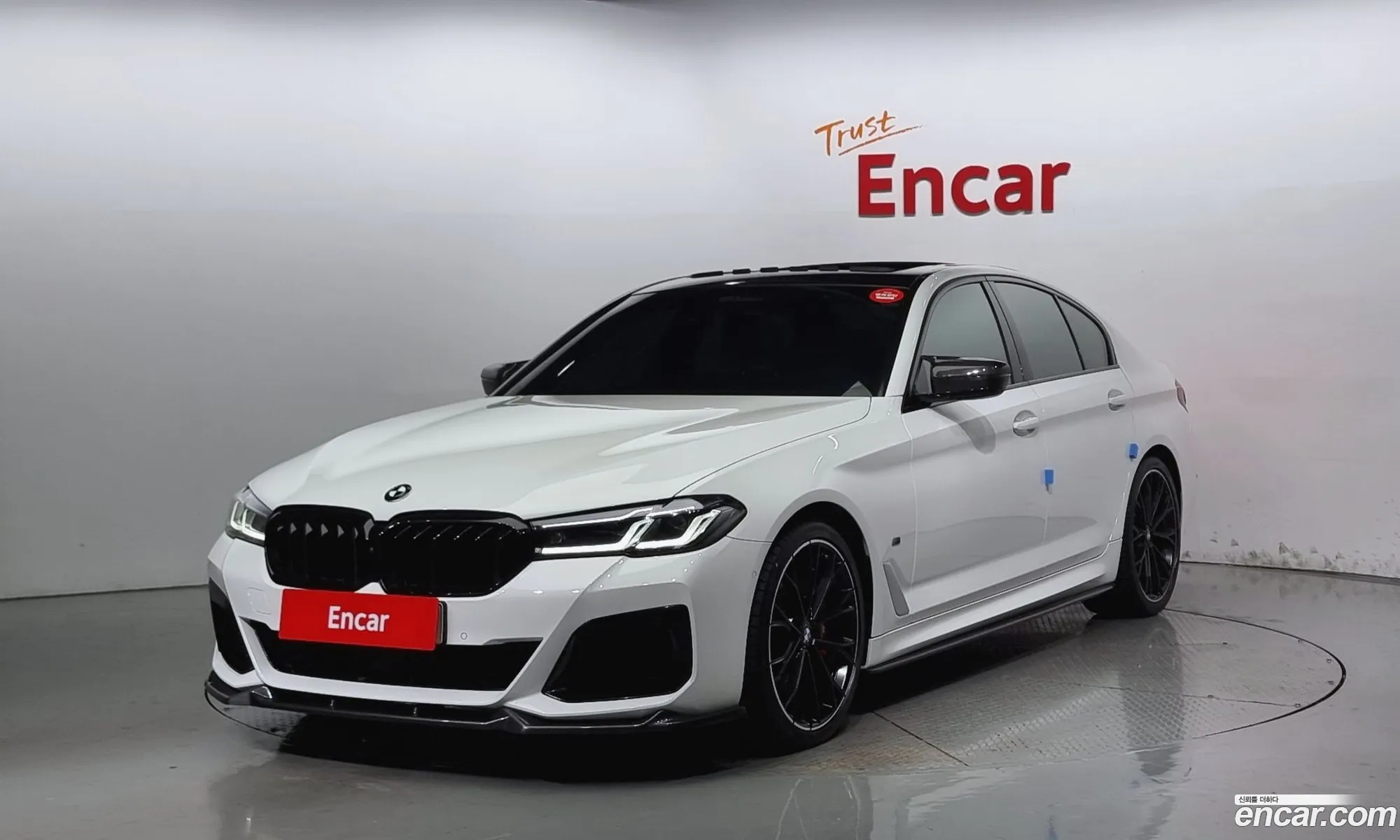 BMW 5 Series G30 530I xDrive M Sports - фотография 6160859