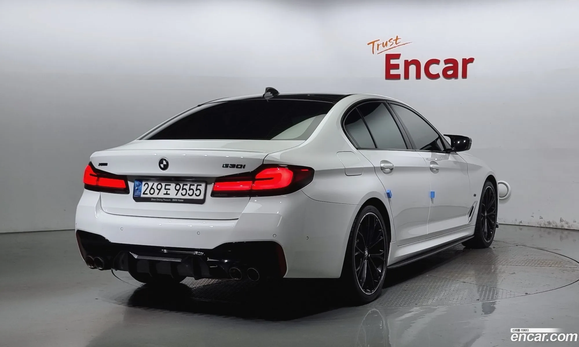 BMW 5 Series G30 530I xDrive M Sports - фотография 6160860