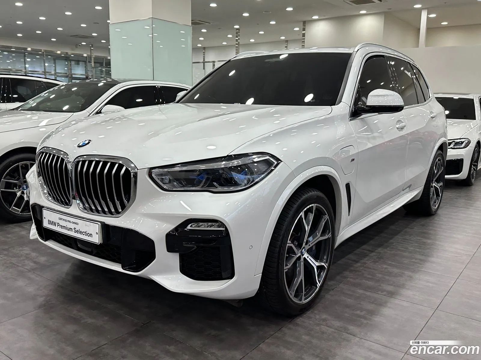 BMW X5 G05 xDrive 45E M Sport - фотография 7212117