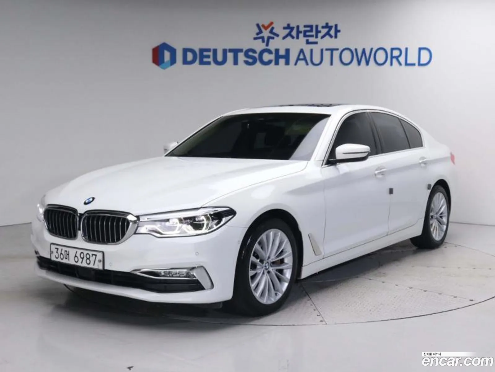 BMW 5 Series G30 530I Luxury Plus - фотография 7393052