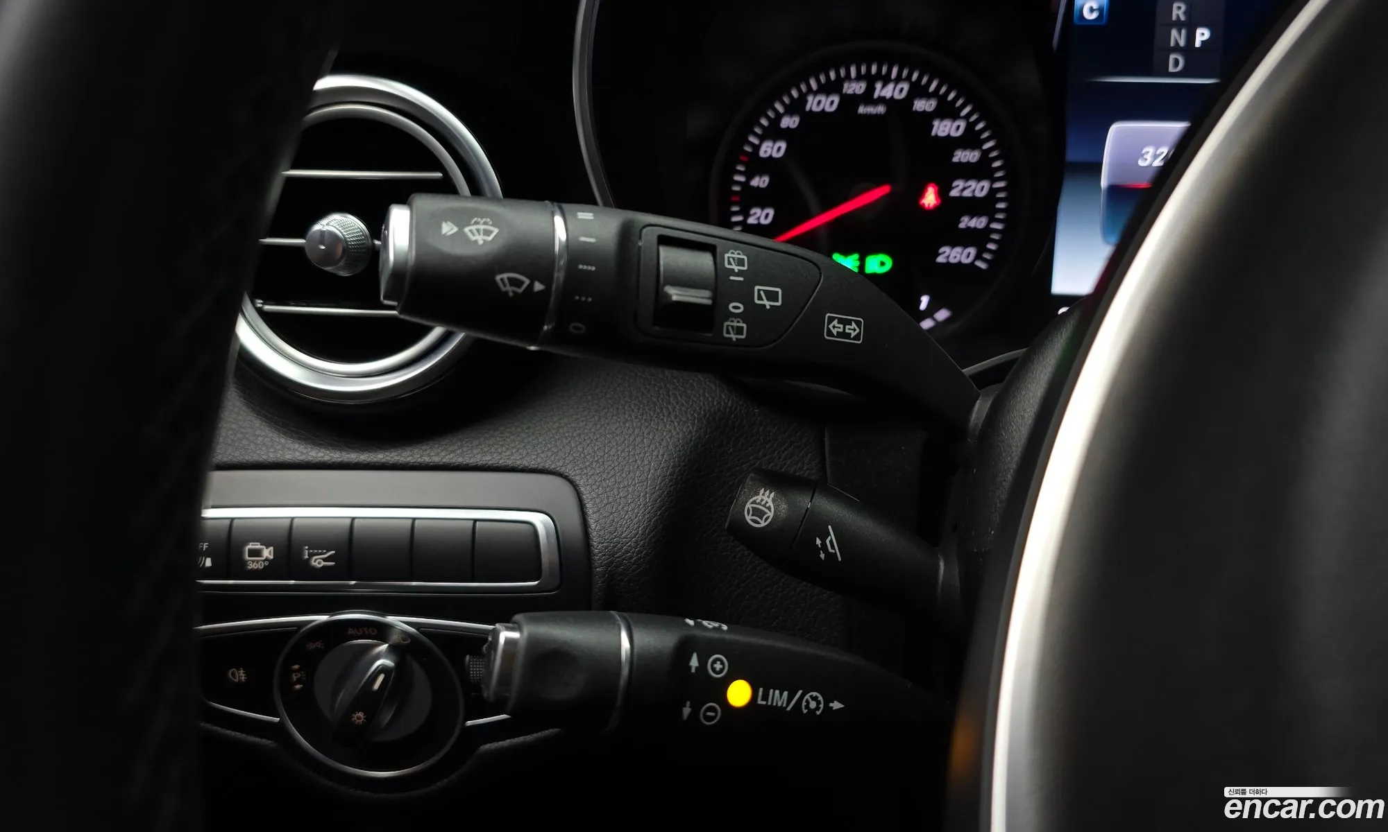 Glc-Class X253 Glc300 4Matic Amg Line - фотография 1044170