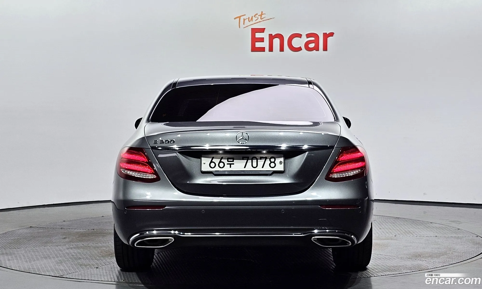 Mercedes E-Class W213 E300 Avantgarde - фотография 19765831