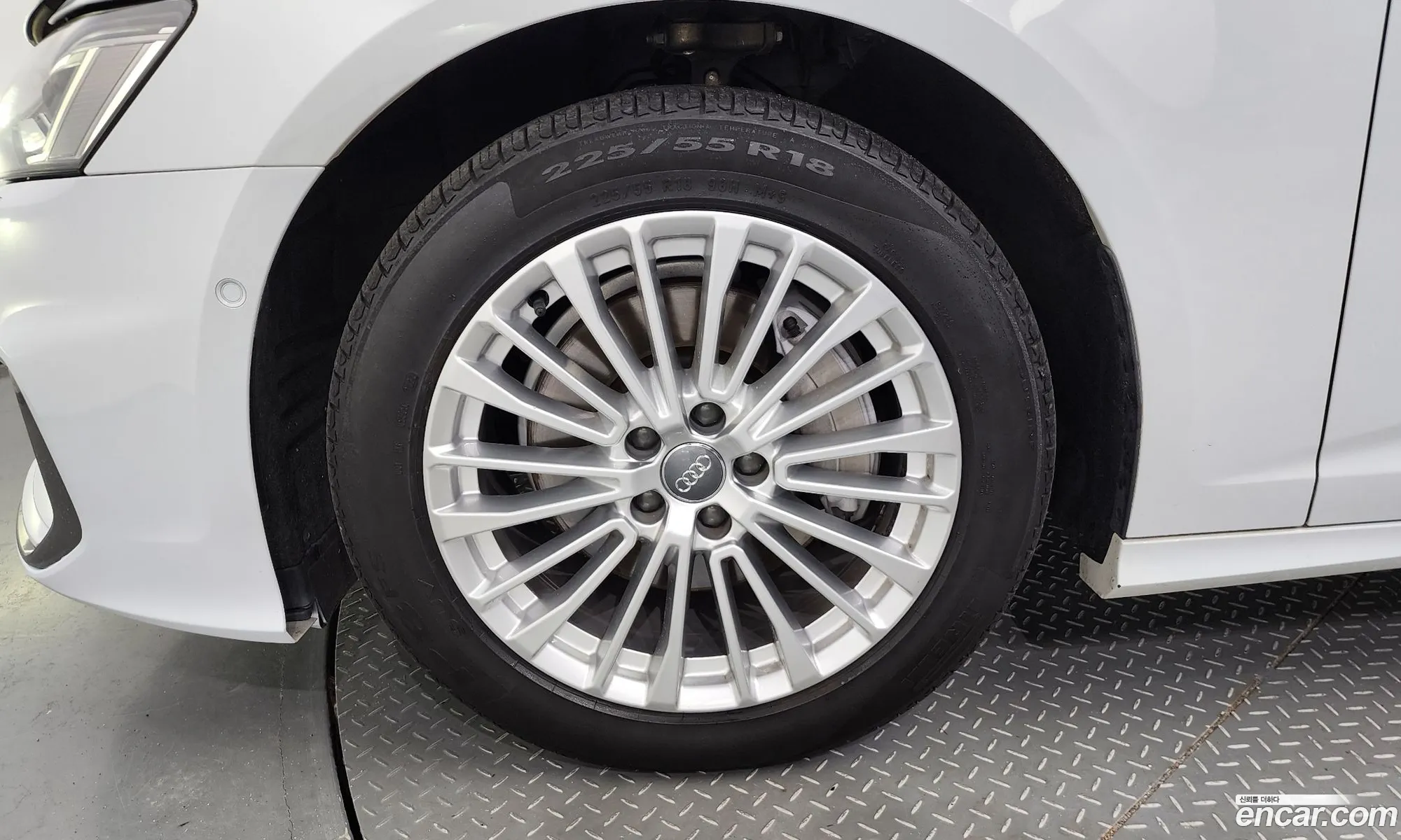 Audi A6 C8 45 Tfsi Quattro Premium - фотография 1450310