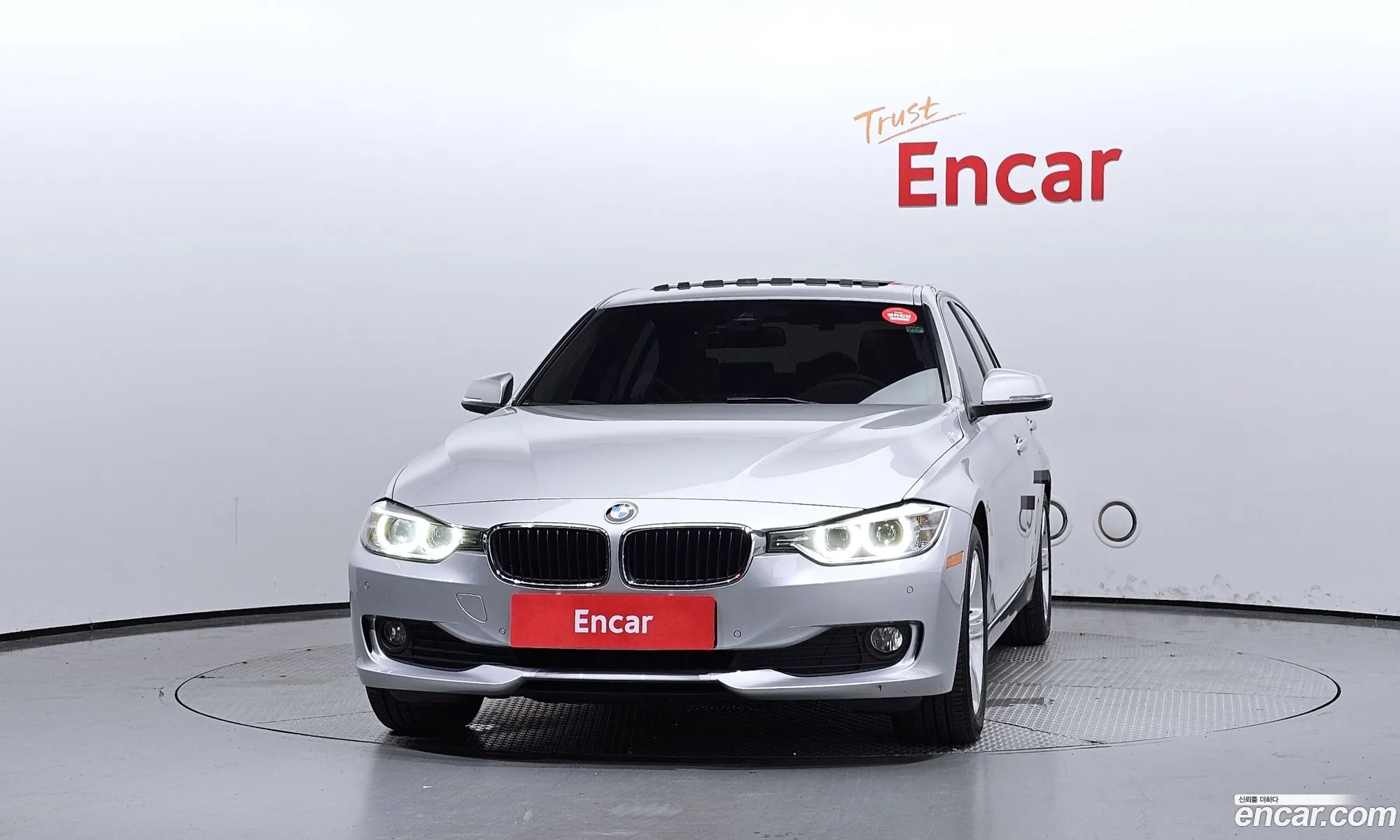 BMW 3 Series F30 320D xDrive - фотография 12497119