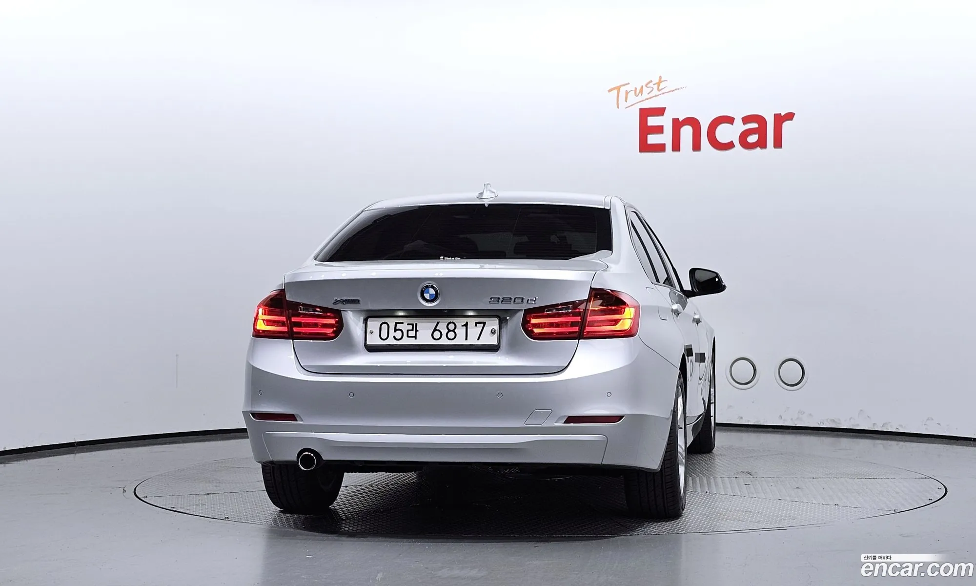 BMW 3 Series F30 320D xDrive - фотография 12497120