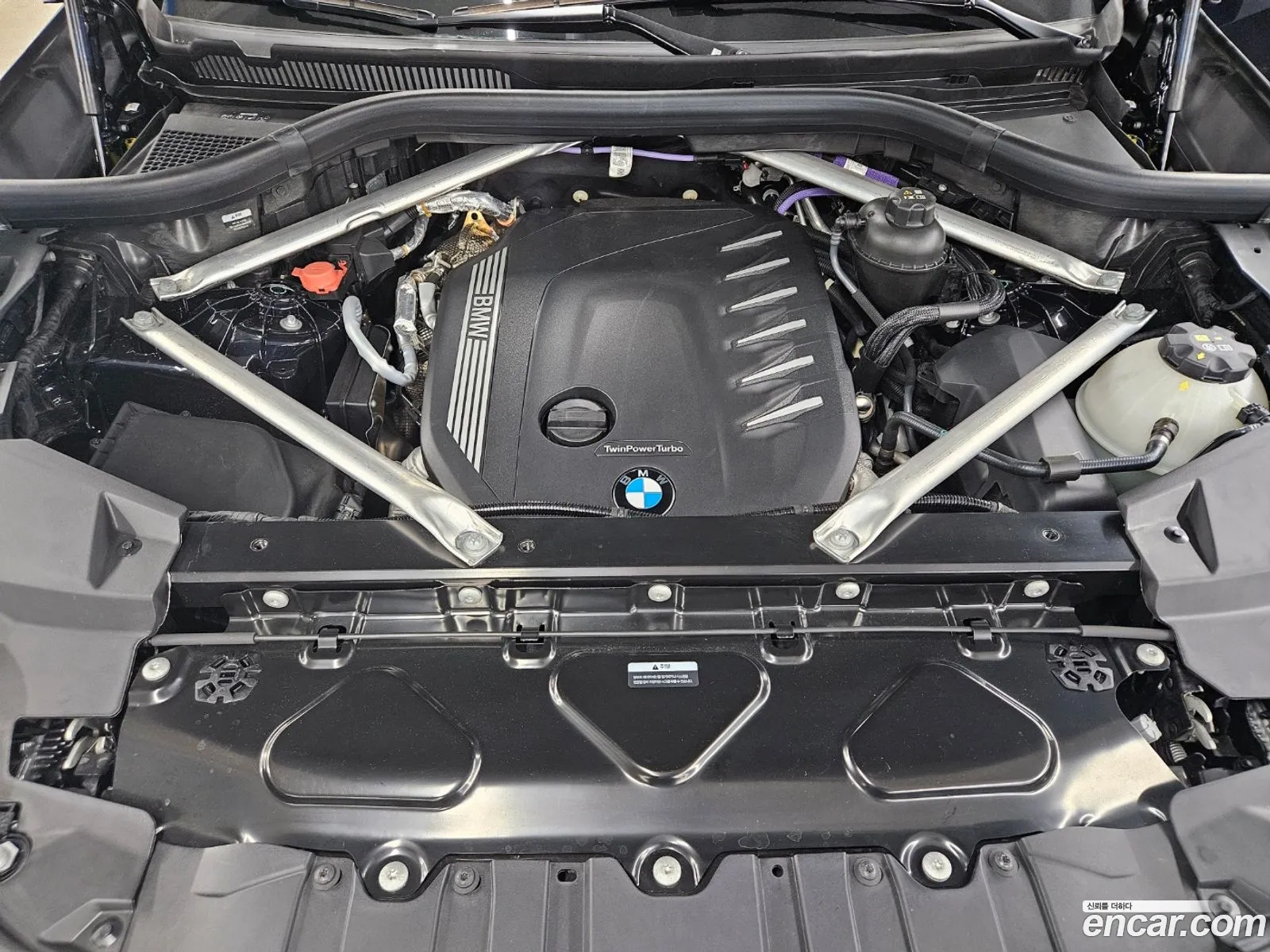 BMW X6 G06 xDrive30D M Sports - фотография 8213499