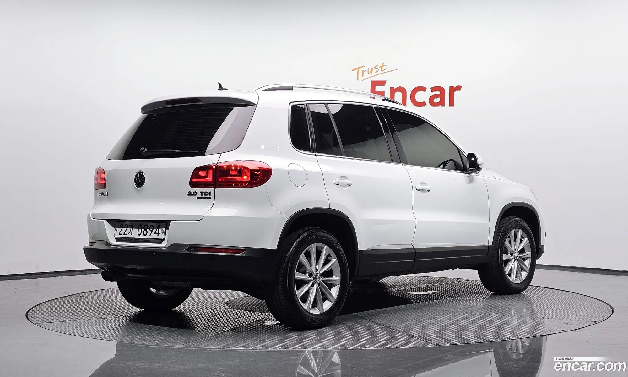 Volkswagen New Tiguan 20 Tdi Comfort 5N - фотография 8713343