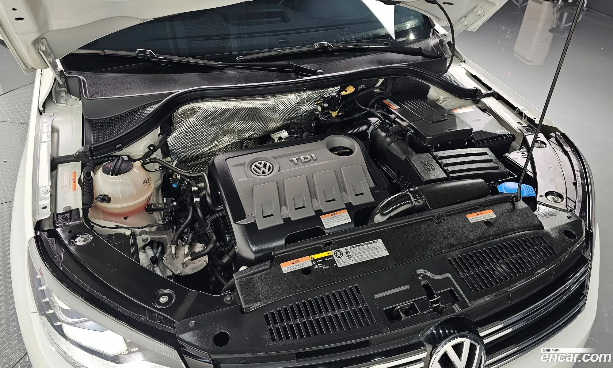 Volkswagen New Tiguan 20 Tdi Comfort 5N - фотография 8713347
