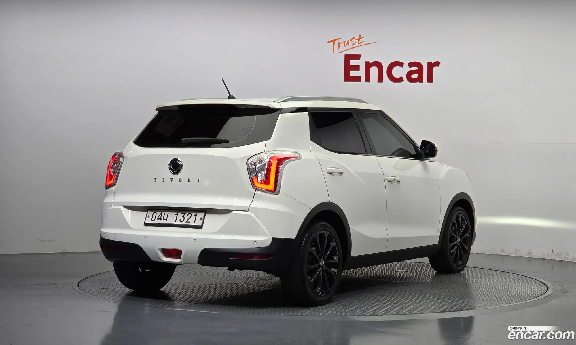 Kg Mobility Ssangyong Tivoli Armor Gear Edition 2Wd - фотография 6680288