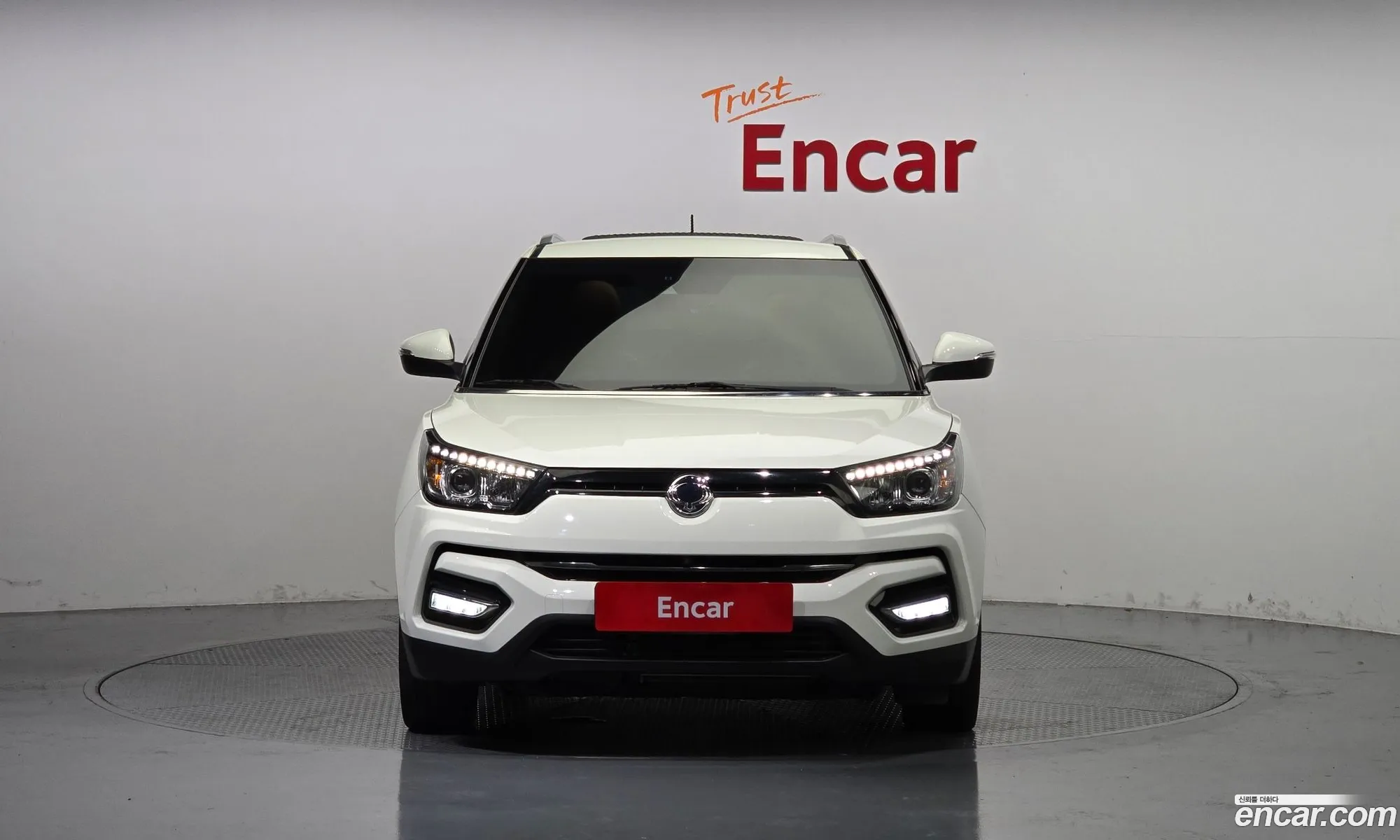 Kg Mobility Ssangyong Tivoli Armor Gear Edition 2Wd - фотография 6680289