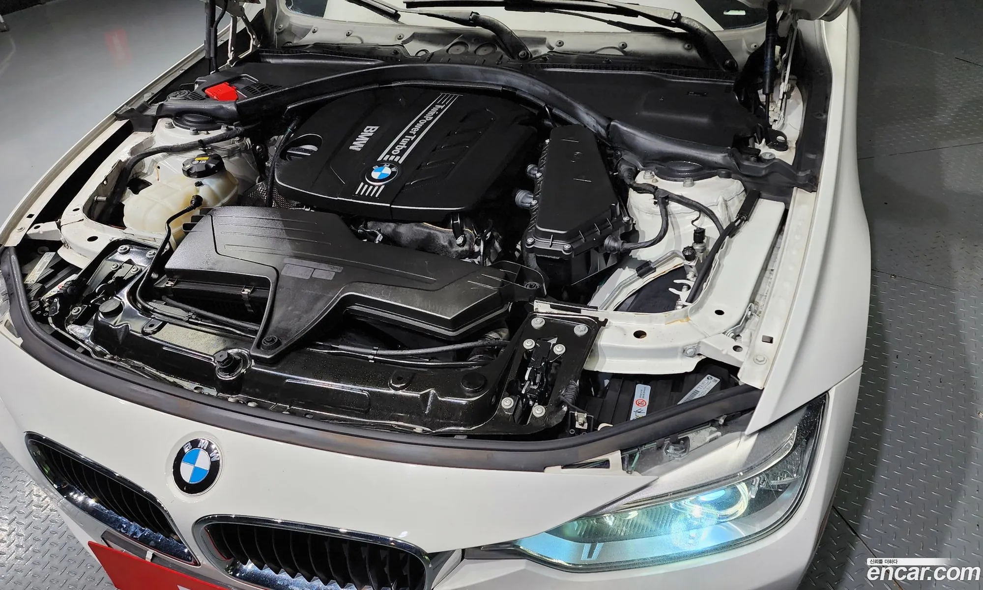 BMW 3 Series F30 320D Ed Edition - фотография 8150020