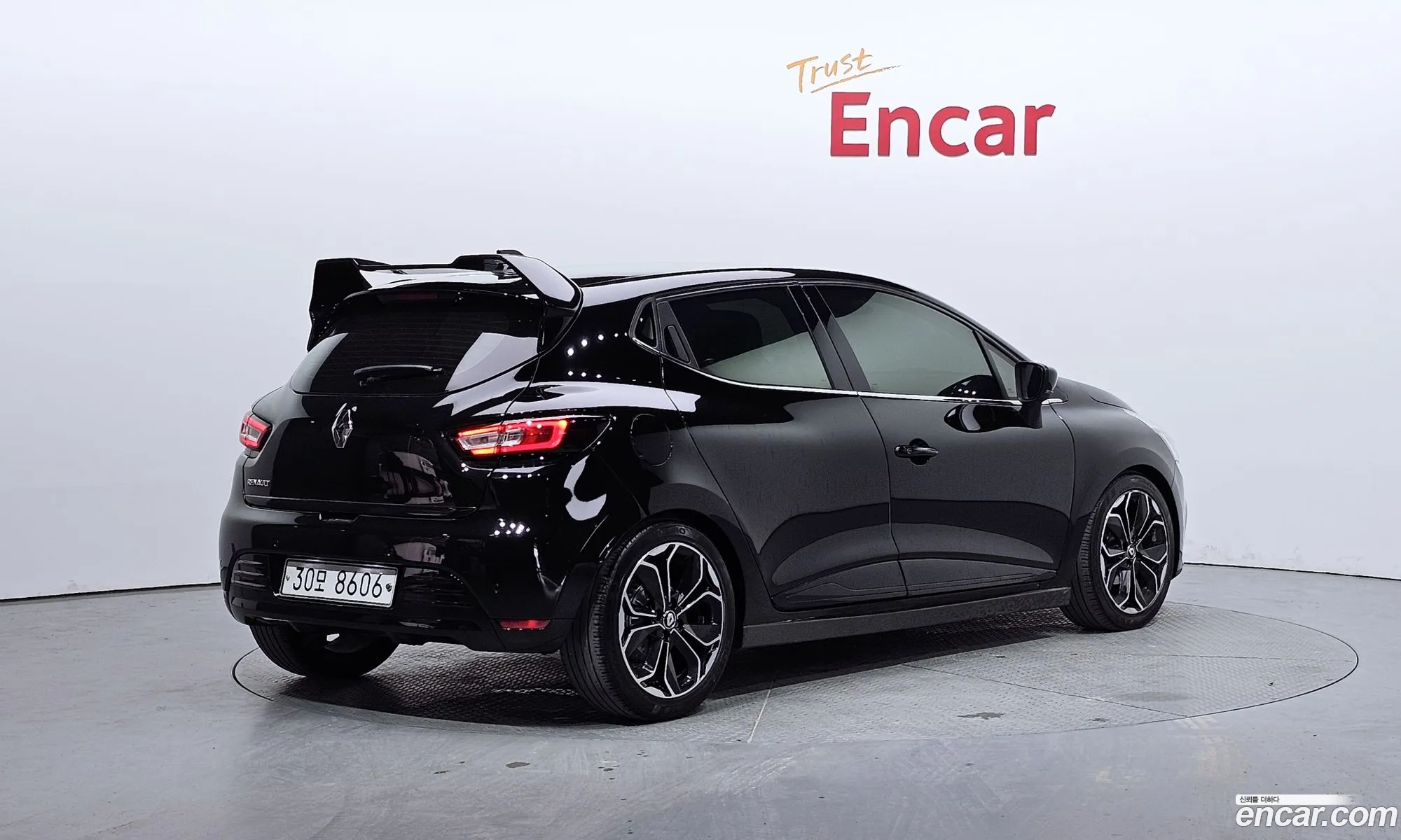 Renault Korea Samsung Clio Intense - фотография 8822658