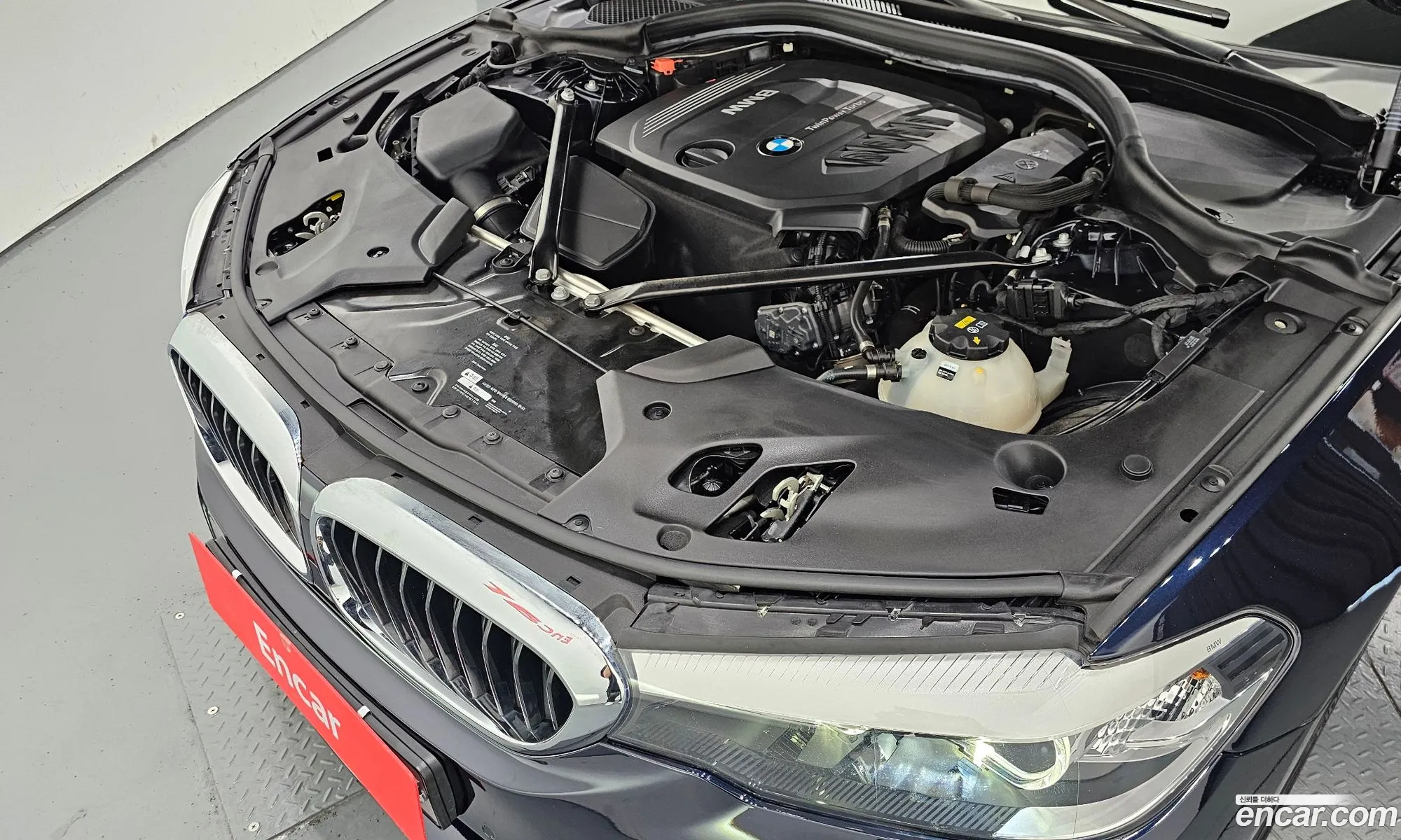 BMW 5 Series G30 520D M Sports Special Edition - фотография 7821474