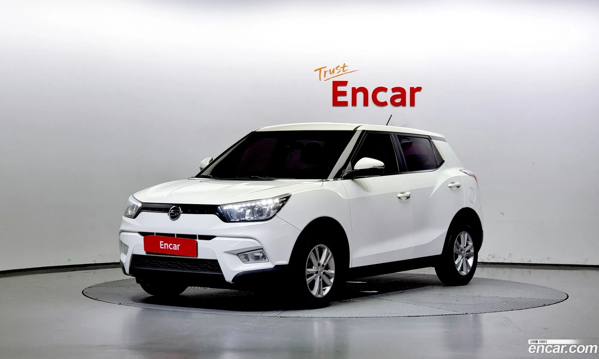 Kg Mobility Ssangyong Tivoli Vx 2Wd - фотография 7675828