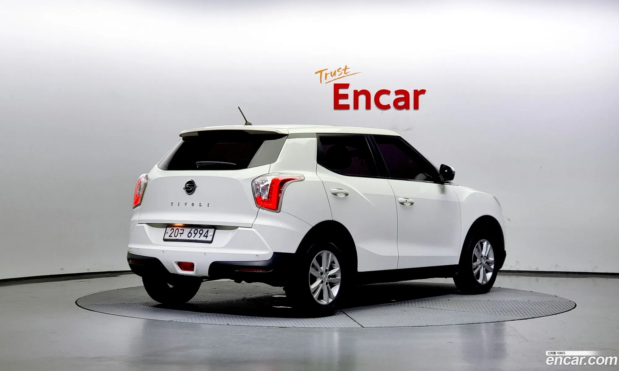 Kg Mobility Ssangyong Tivoli Vx 2Wd - фотография 7675829