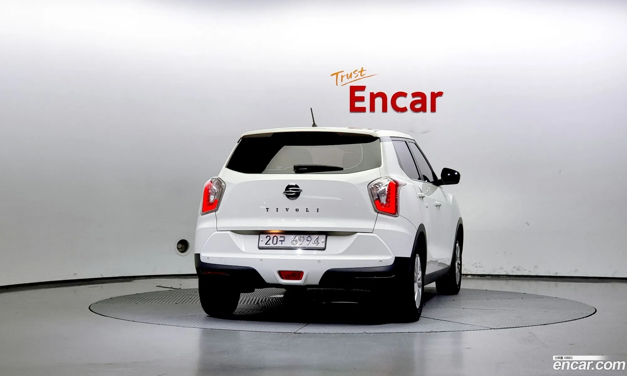 Kg Mobility Ssangyong Tivoli Vx 2Wd - фотография 7675831
