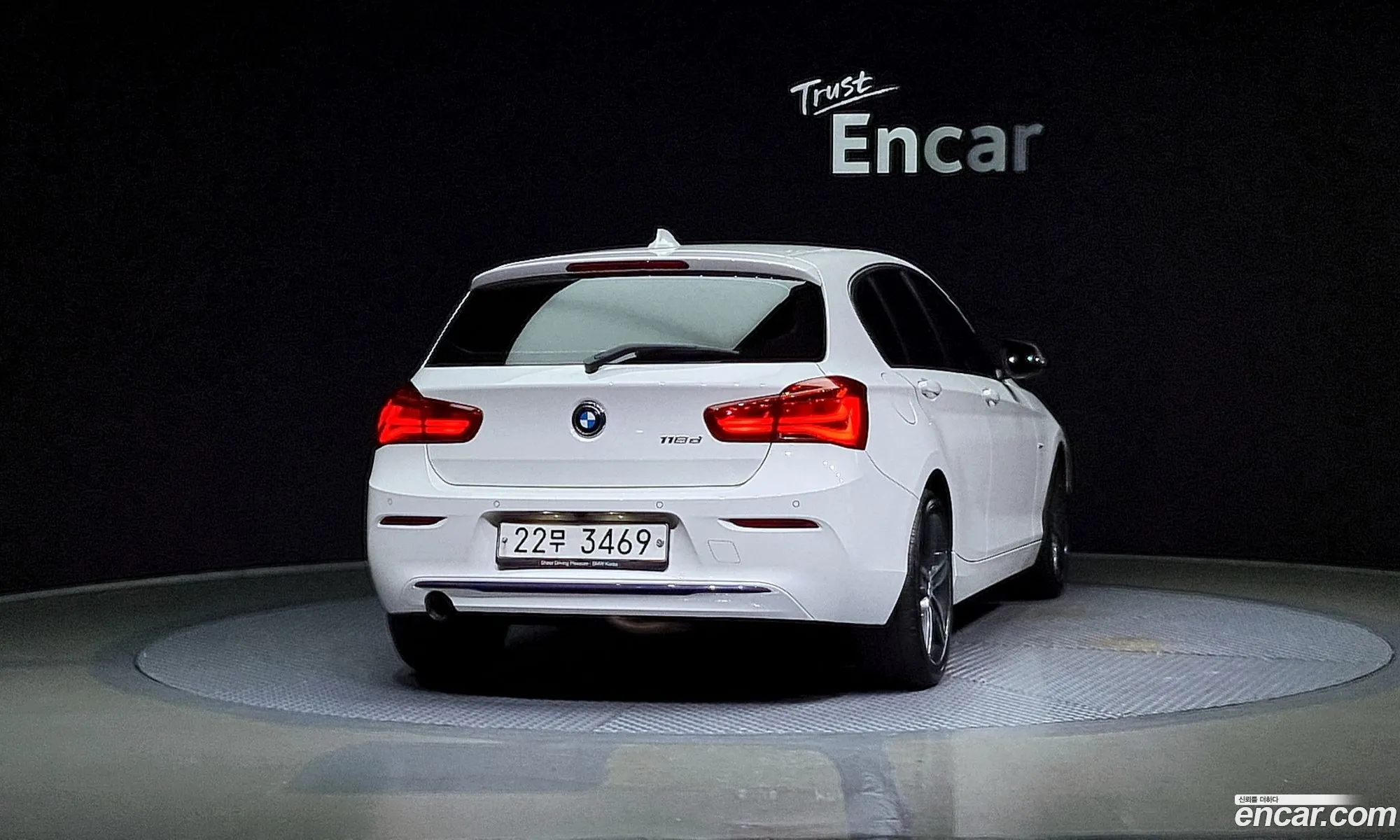 BMW 1 Series F20 118D Sports 5-Door - фотография 8150006
