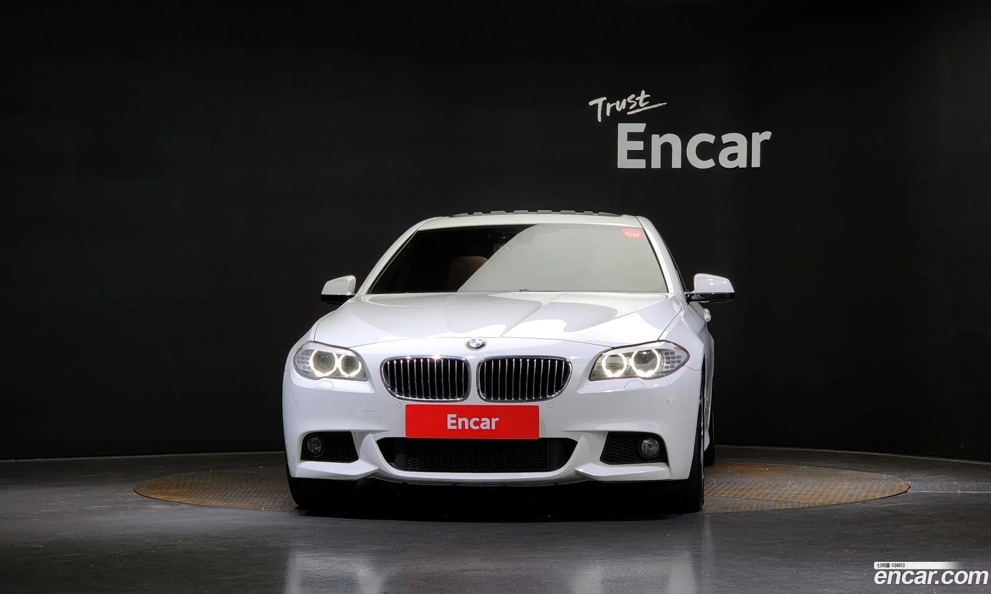 BMW 5 Series F10 528I M Sports - фотография 8146699