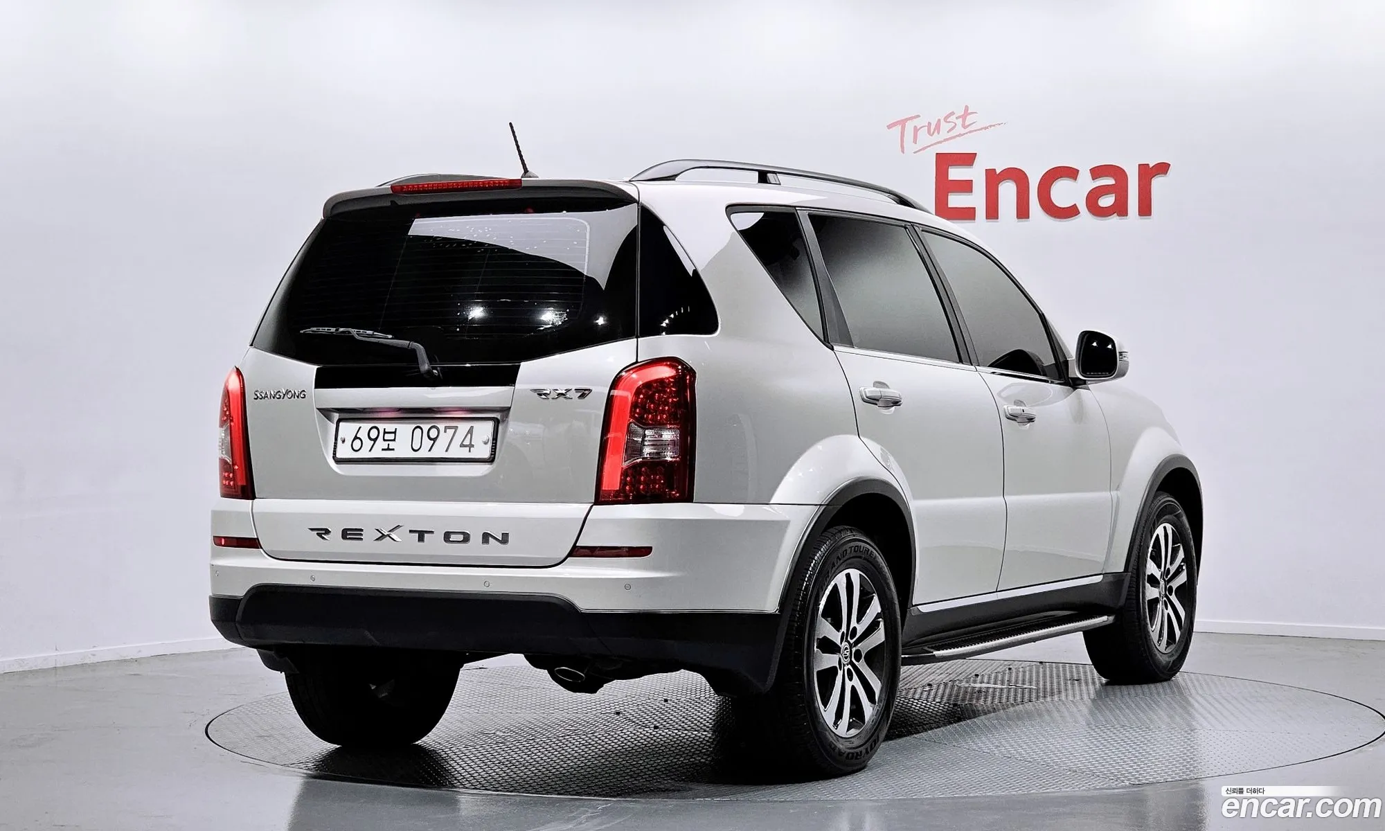 Kg Mobility Ssangyong Rexton W 20 4Wd Rx7 Luxury - фотография 6739176