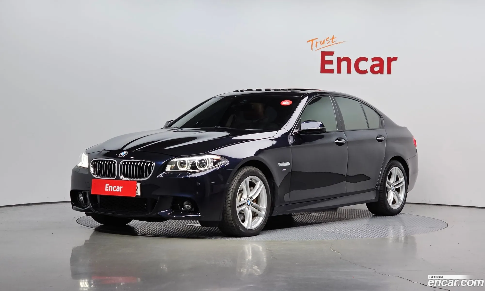 BMW 5 Series F10 530D xDrive M Aerodynamics - фотография 7265398