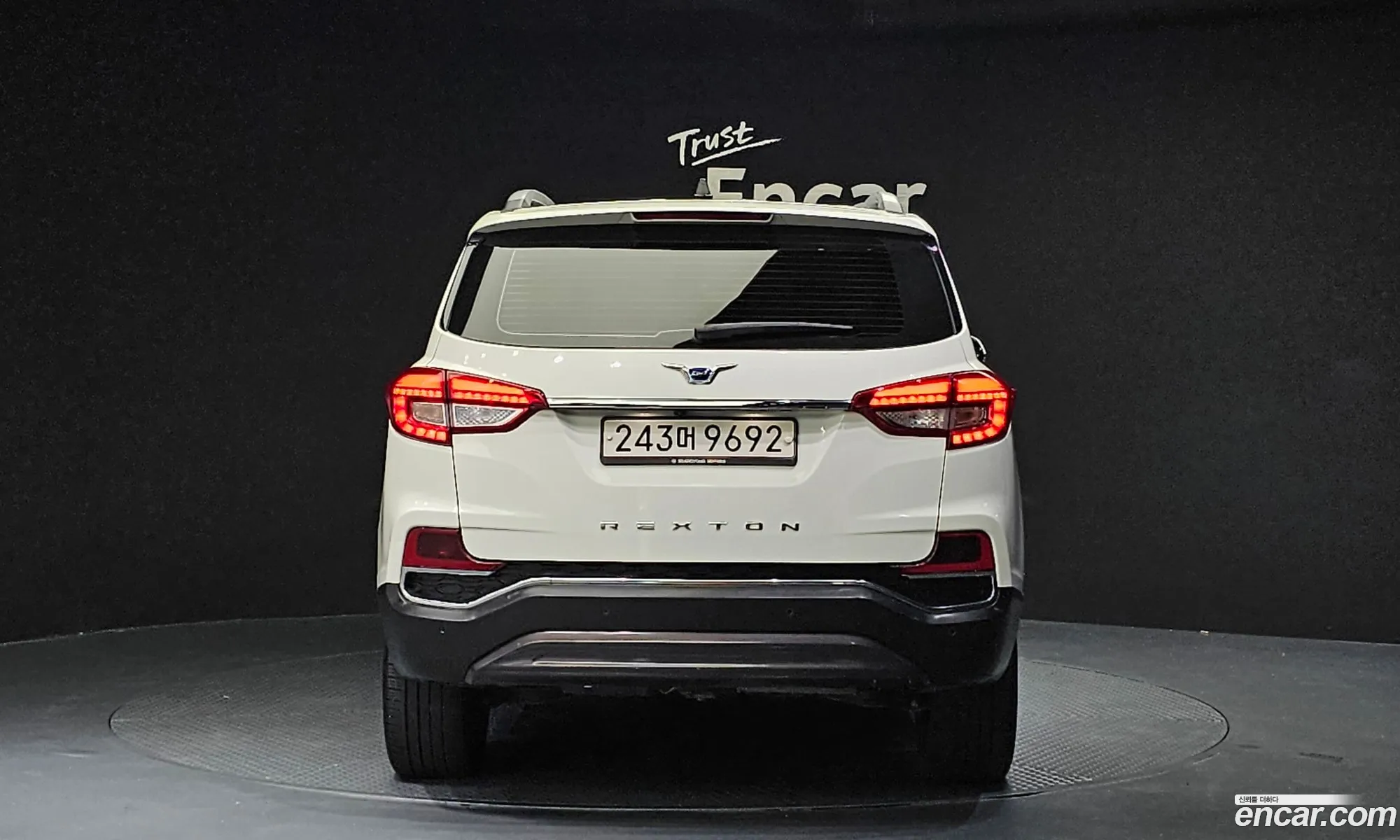 Kg Mobility Ssangyong G4 Rexton Diesel 22 4Wd White Edition - фотография 6739214