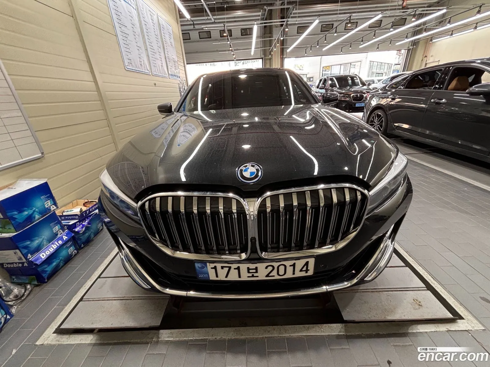 BMW 7 Series G11 745Le Iperformance Design Pure Excellence - фотография 8149407