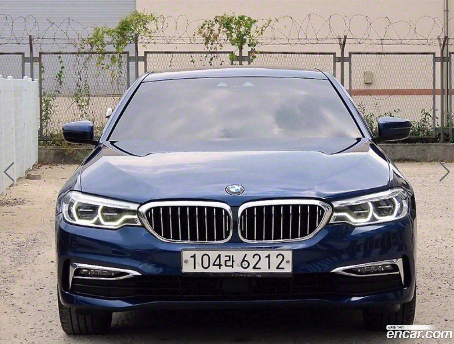 BMW 5 Series G30 530I xDrive Luxury Plus - фотография 7325101